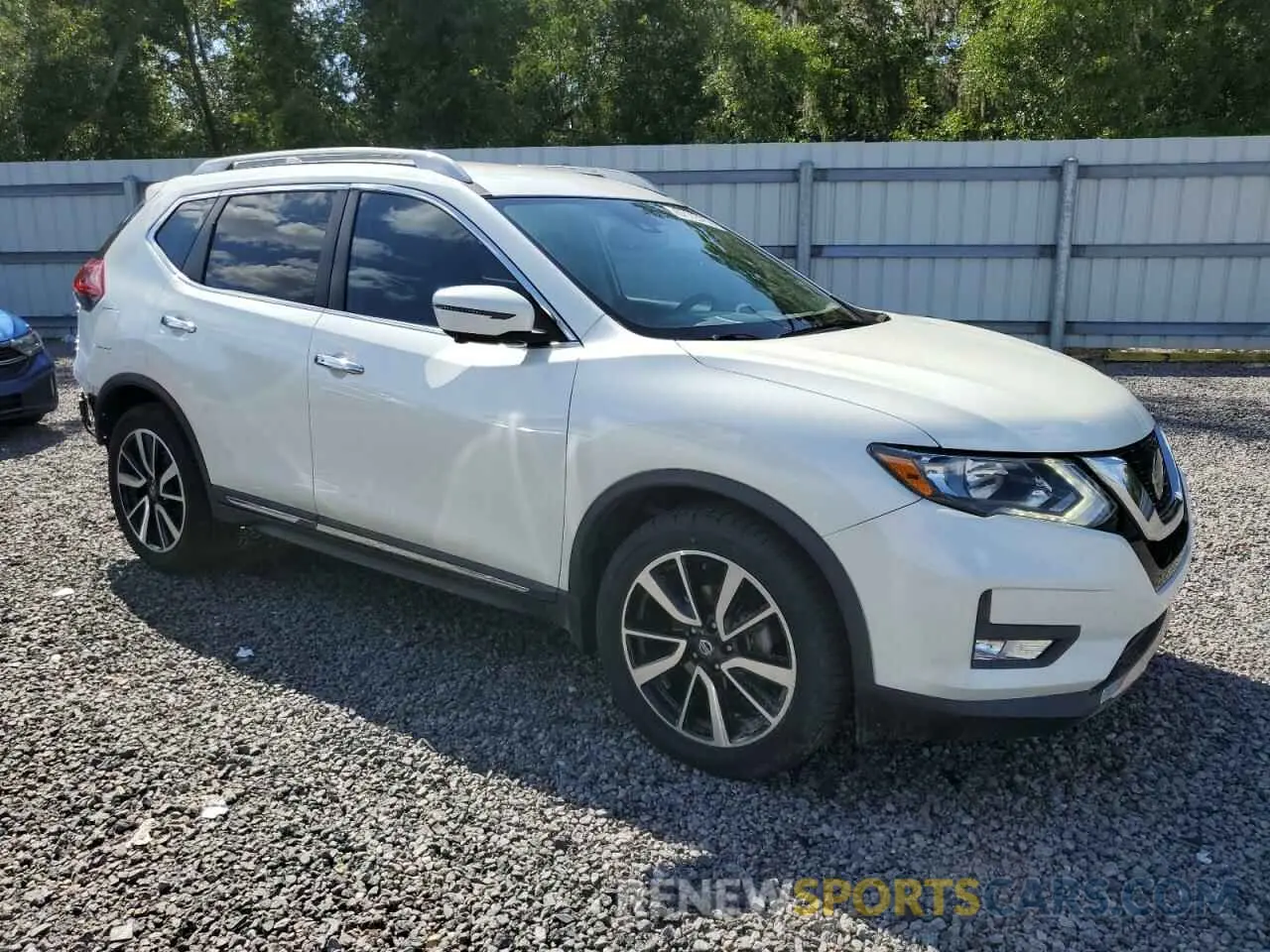 4 Photograph of a damaged car 5N1AT2MT7KC721229 NISSAN ROGUE 2019