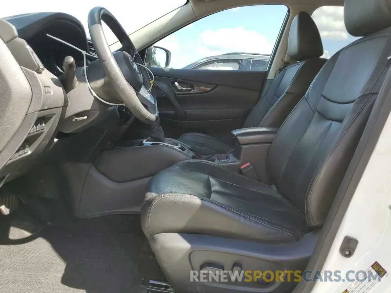 7 Photograph of a damaged car 5N1AT2MT7KC721229 NISSAN ROGUE 2019