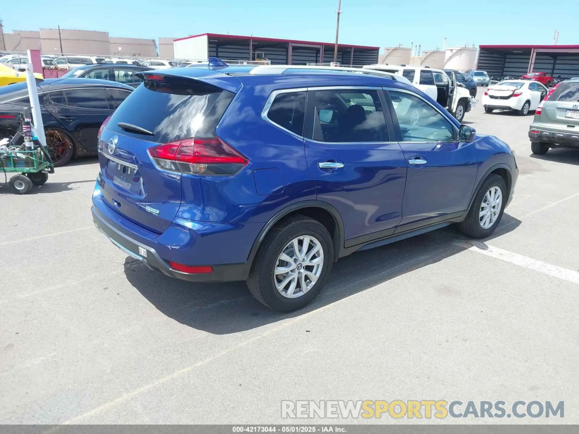 4 Фотография поврежденного автомобиля 5N1AT2MT7KC738645 NISSAN ROGUE 2019