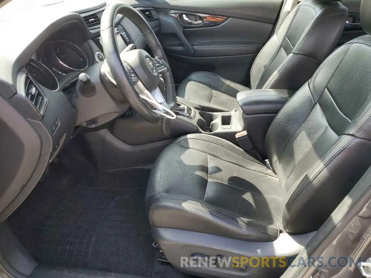 7 Photograph of a damaged car 5N1AT2MT7KC760001 NISSAN ROGUE 2019