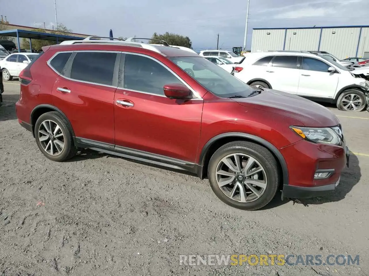 4 Photograph of a damaged car 5N1AT2MT7KC806541 NISSAN ROGUE 2019