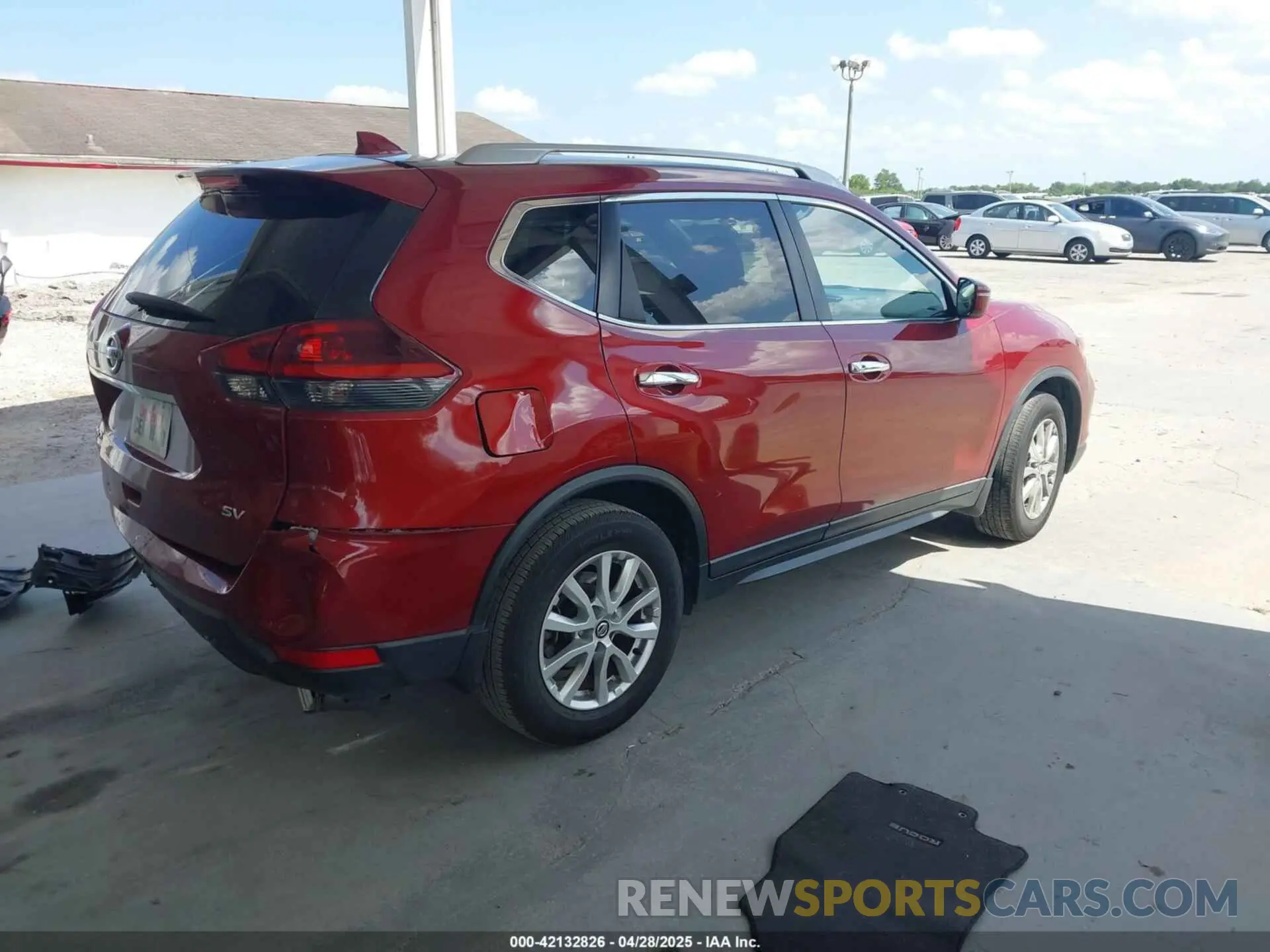 4 Photograph of a damaged car 5N1AT2MT8KC746978 NISSAN ROGUE 2019