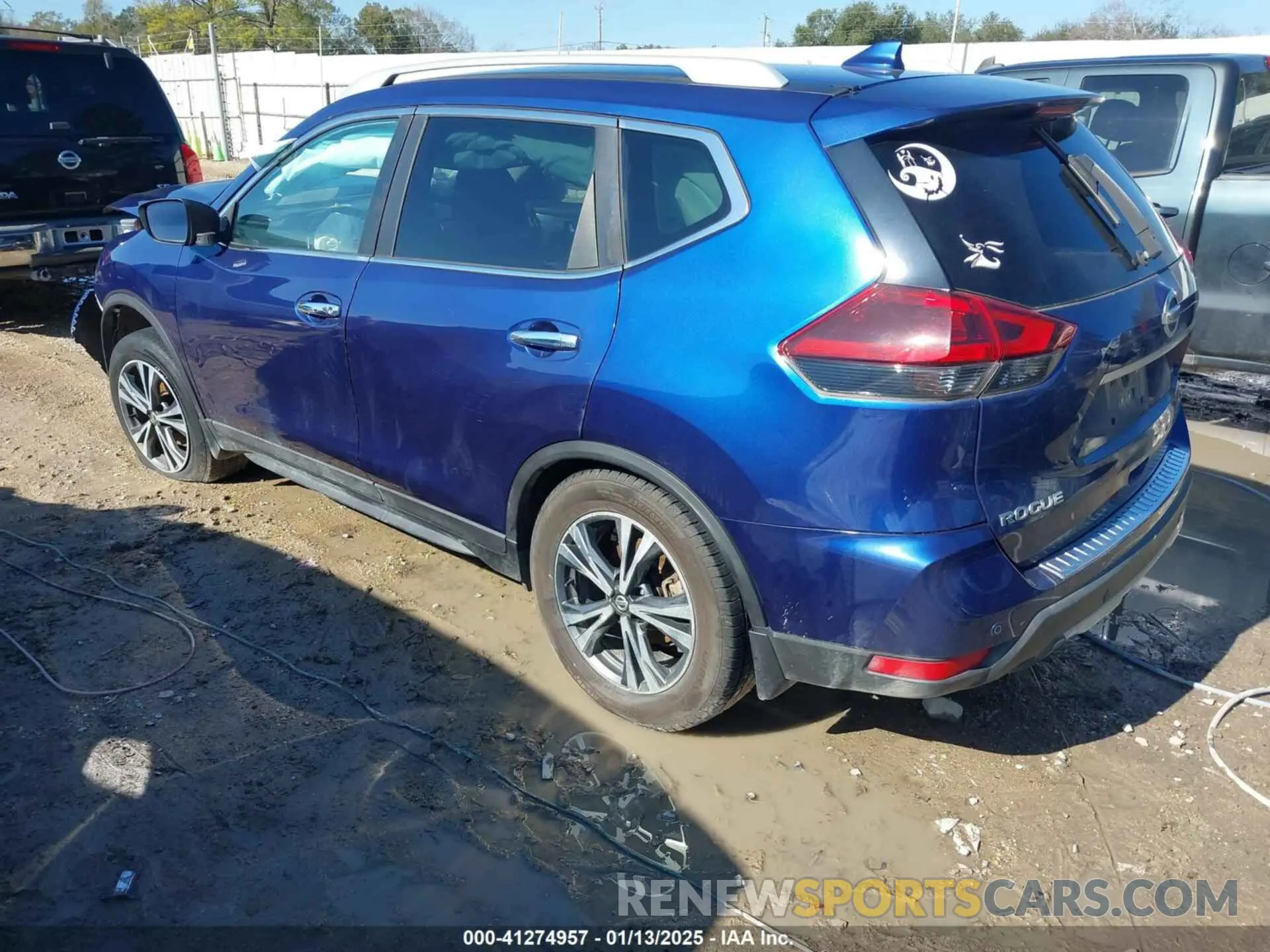3 Фотография поврежденного автомобиля 5N1AT2MT8KC754045 NISSAN ROGUE 2019