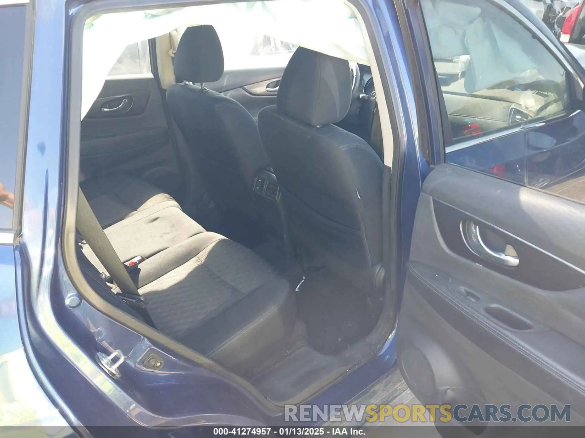 8 Фотография поврежденного автомобиля 5N1AT2MT8KC754045 NISSAN ROGUE 2019