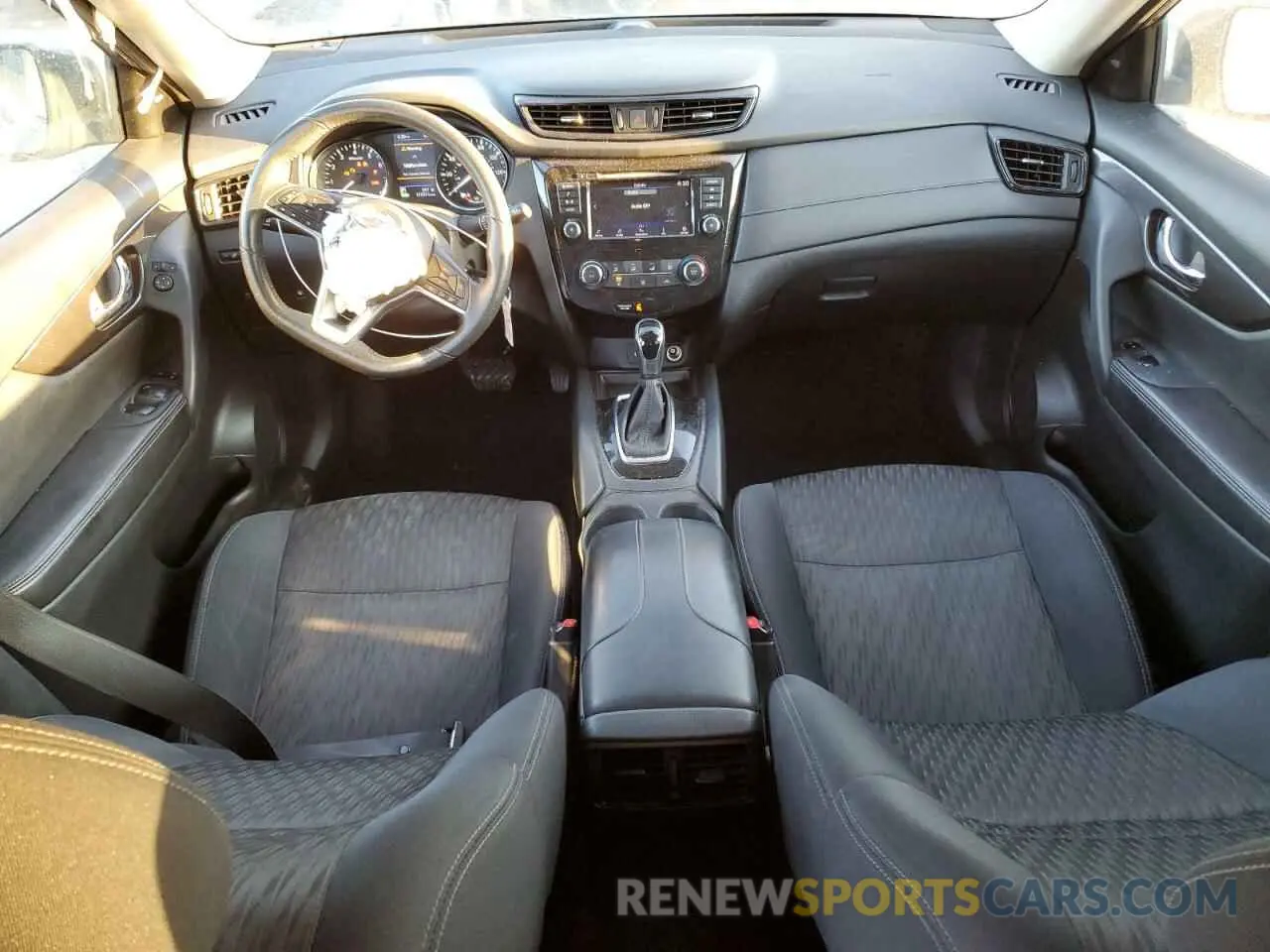 8 Photograph of a damaged car 5N1AT2MT8KC795842 NISSAN ROGUE 2019