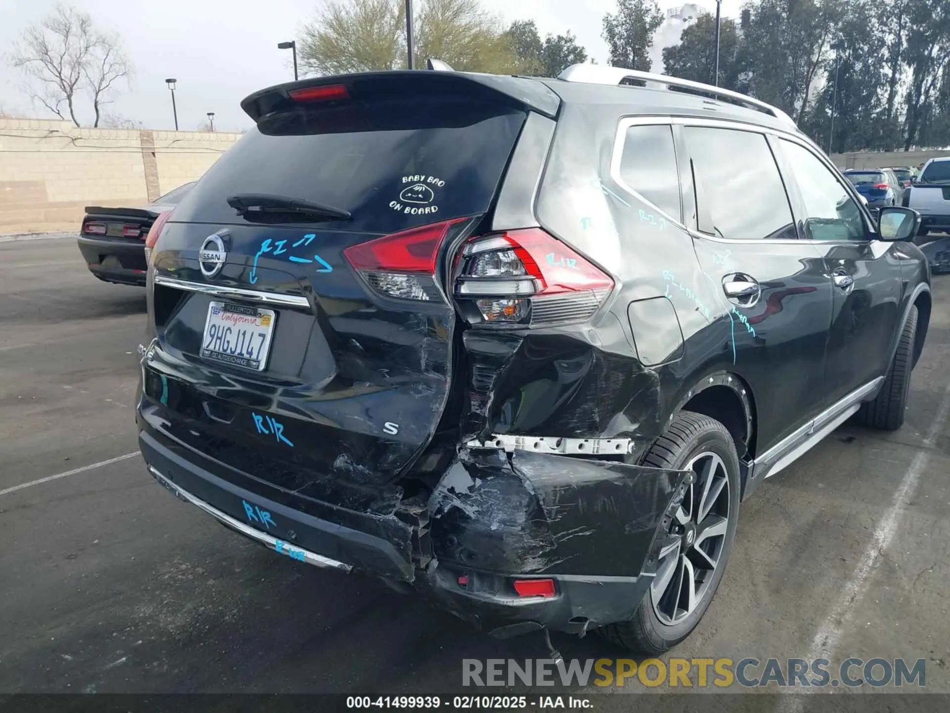 6 Photograph of a damaged car 5N1AT2MT9KC749923 NISSAN ROGUE 2019