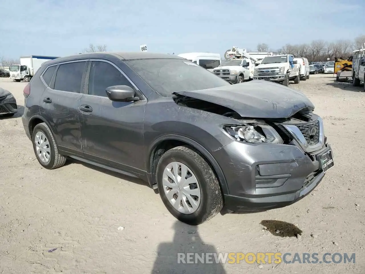 4 Photograph of a damaged car 5N1AT2MT9KC784655 NISSAN ROGUE 2019