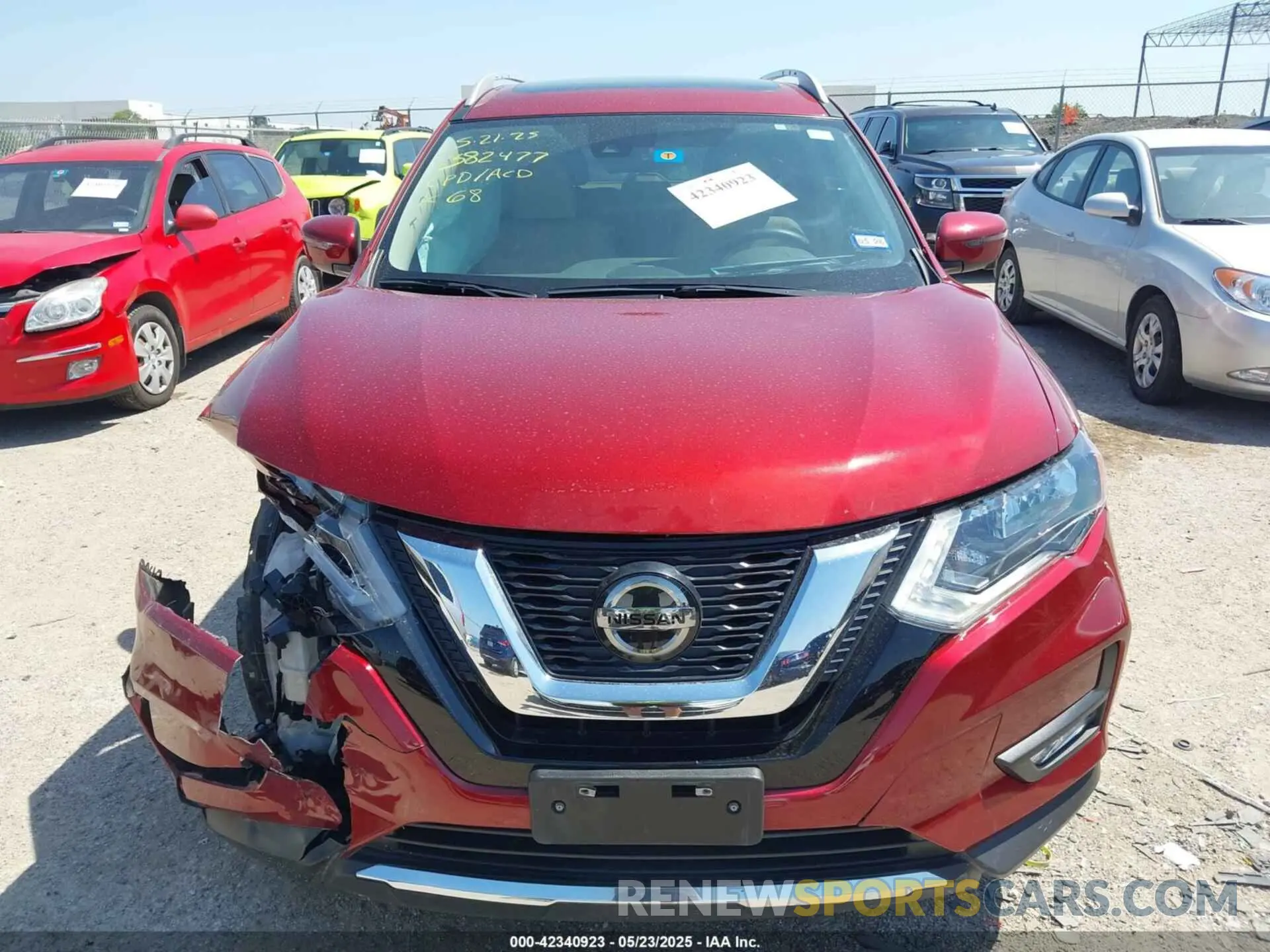12 Photograph of a damaged car 5N1AT2MTXKC733228 NISSAN ROGUE 2019