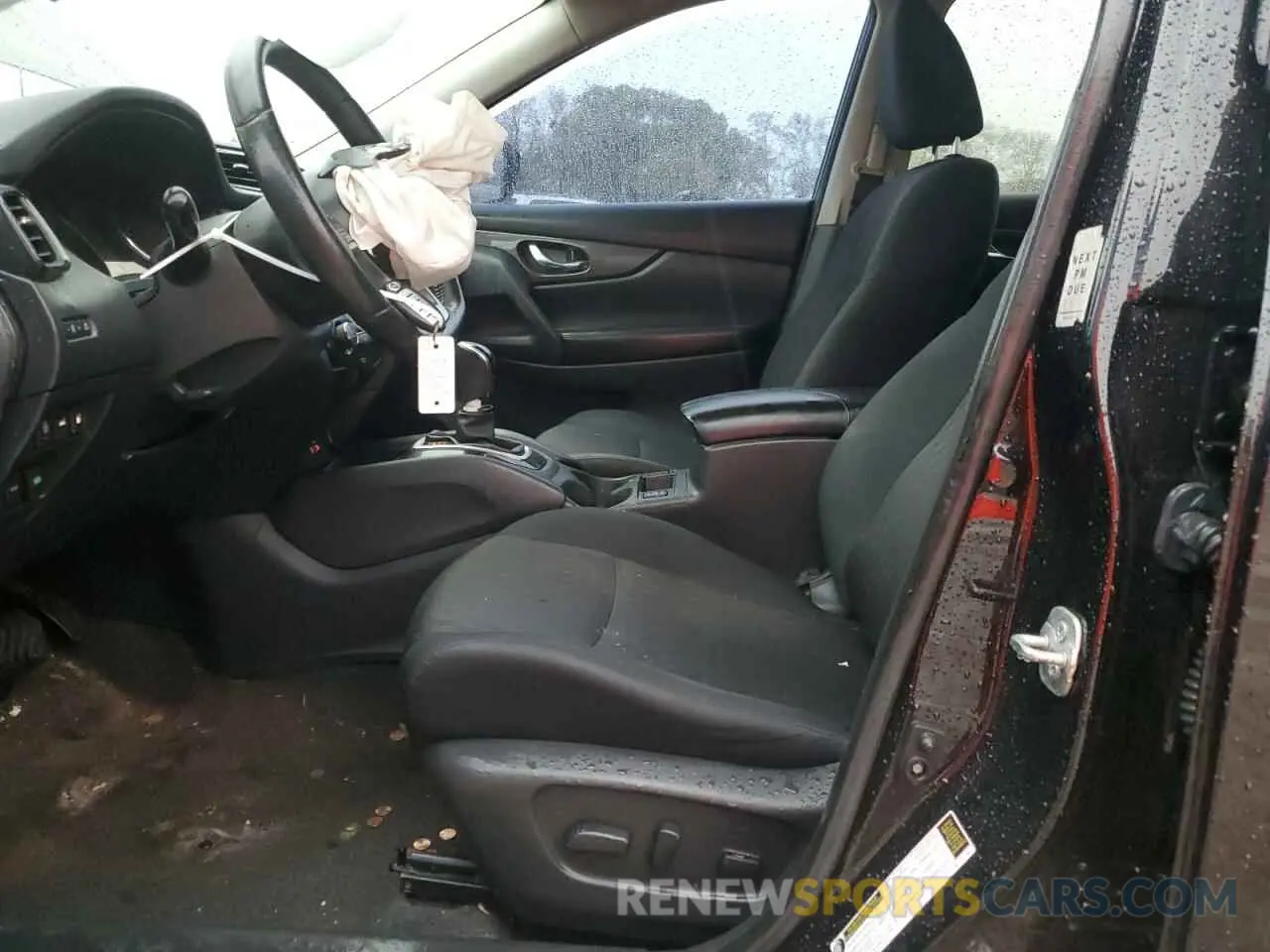 7 Photograph of a damaged car 5N1AT2MTXKC771106 NISSAN ROGUE 2019