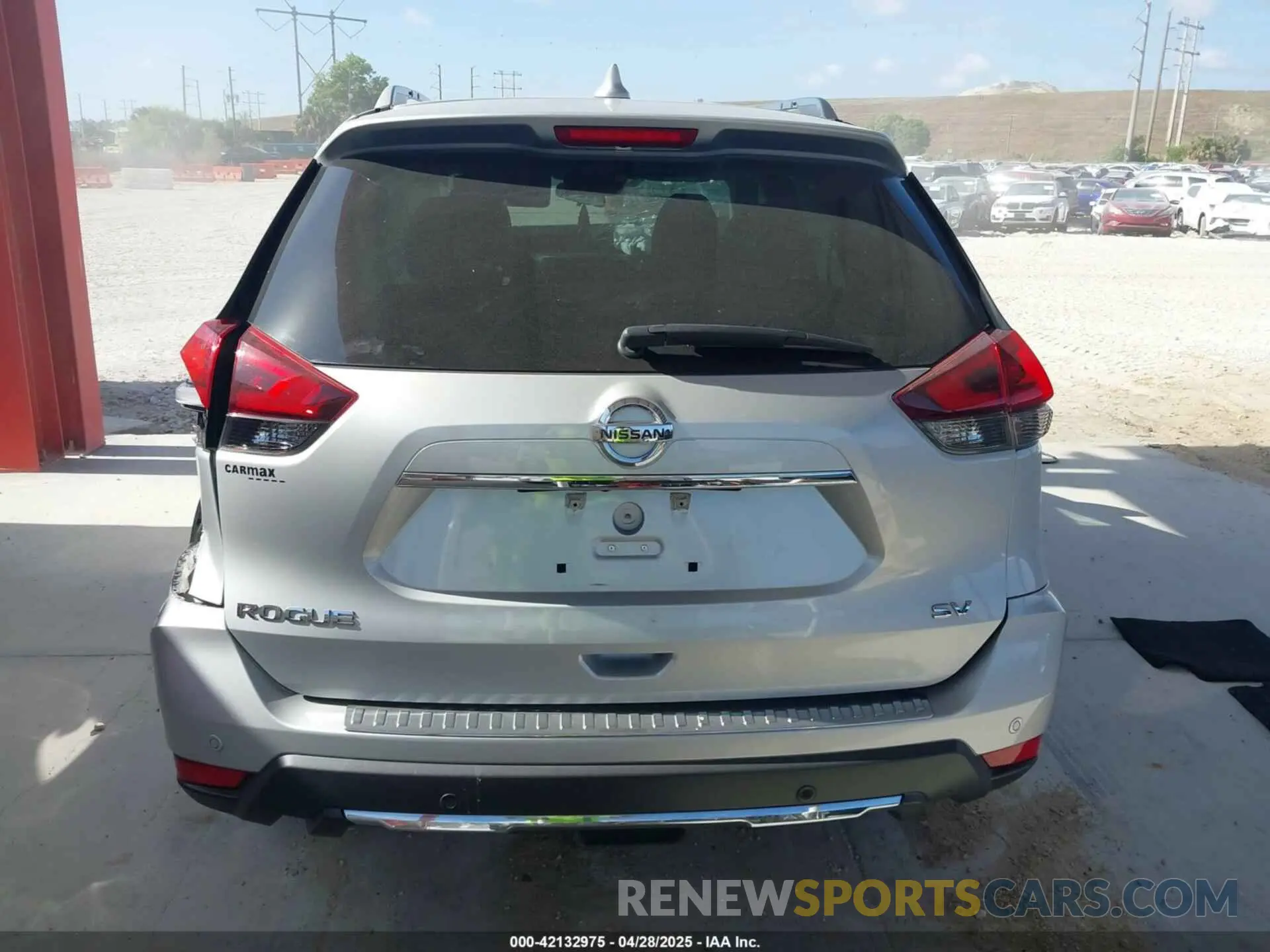 16 Photograph of a damaged car 5N1AT2MTXKC778816 NISSAN ROGUE 2019