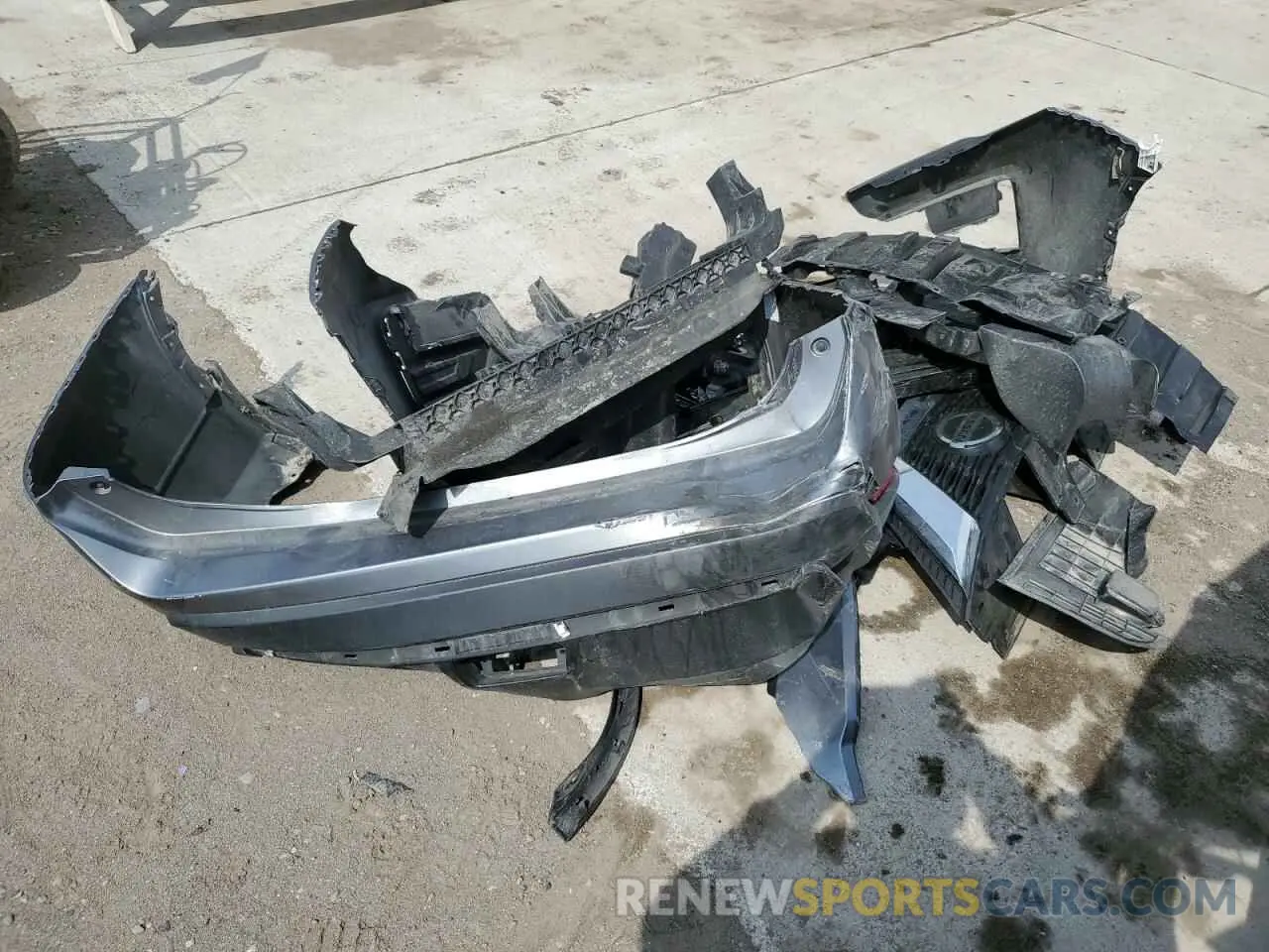 12 Photograph of a damaged car 5N1AT2MTXKC833894 NISSAN ROGUE 2019