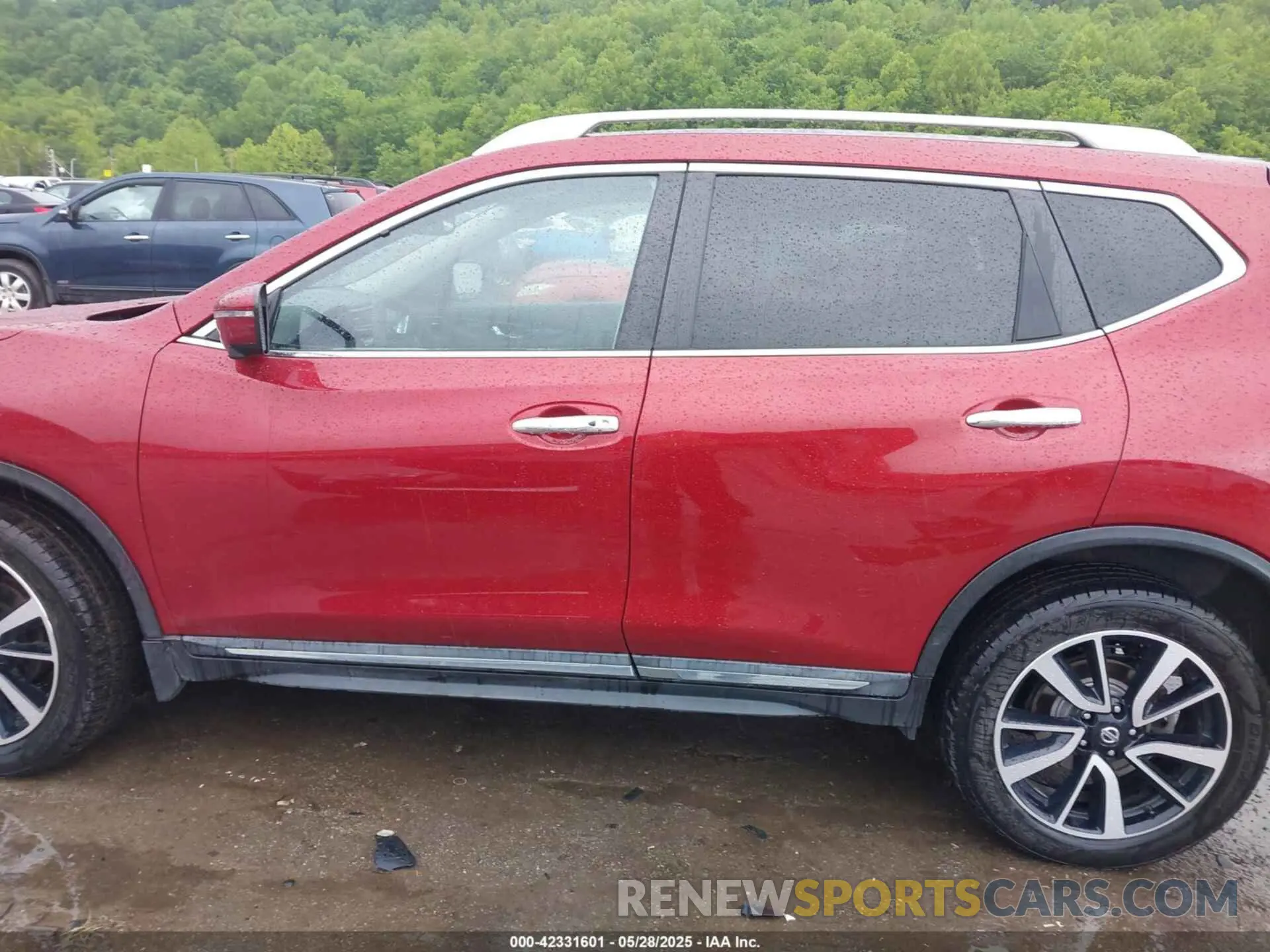 15 Photograph of a damaged car 5N1AT2MV0KC723809 NISSAN ROGUE 2019