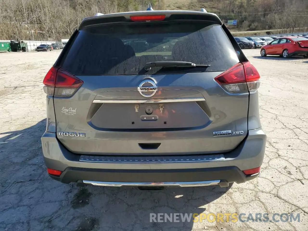 6 Photograph of a damaged car 5N1AT2MV0KC782701 NISSAN ROGUE 2019