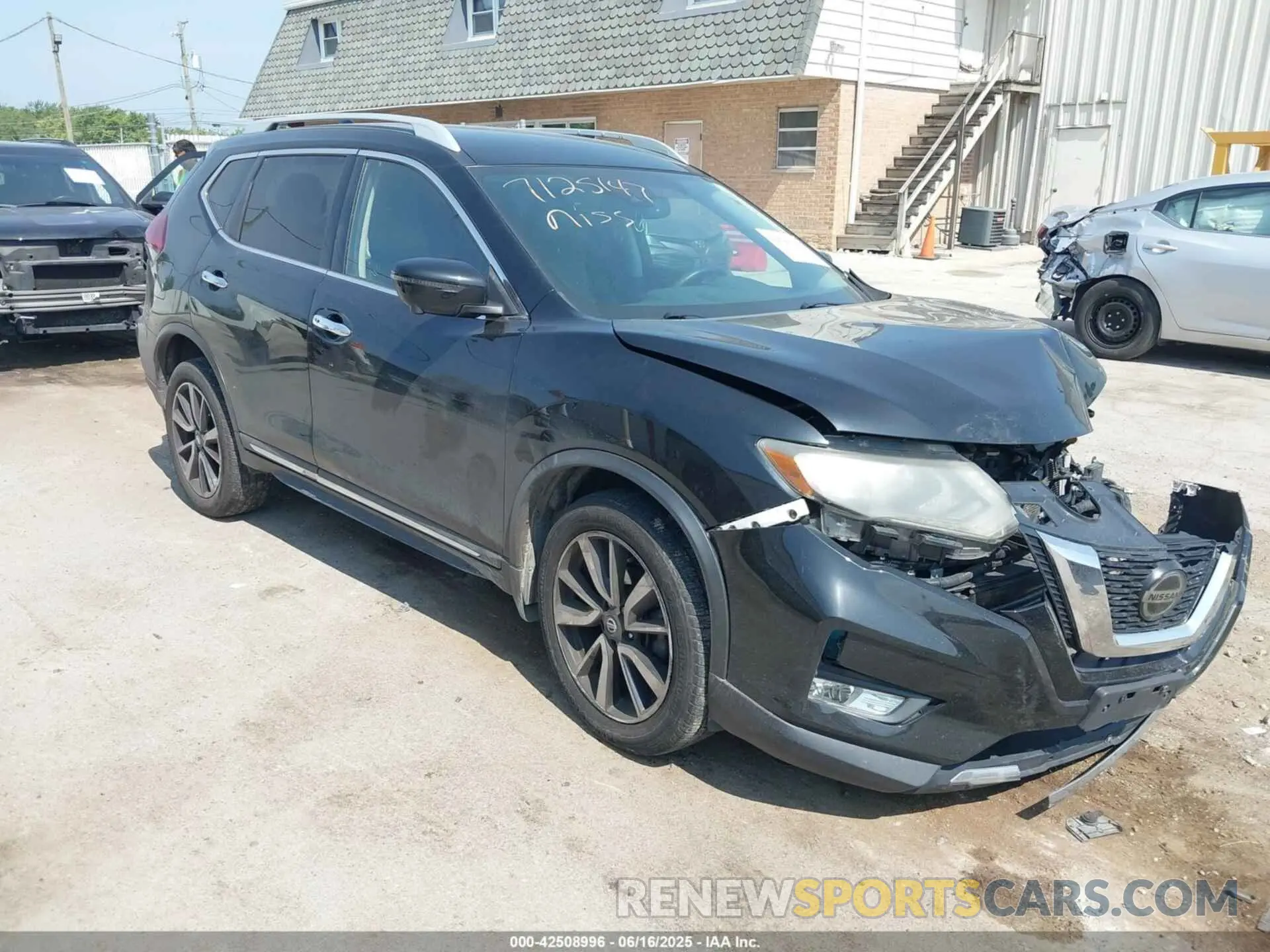 1 Photograph of a damaged car 5N1AT2MV0KC844288 NISSAN ROGUE 2019