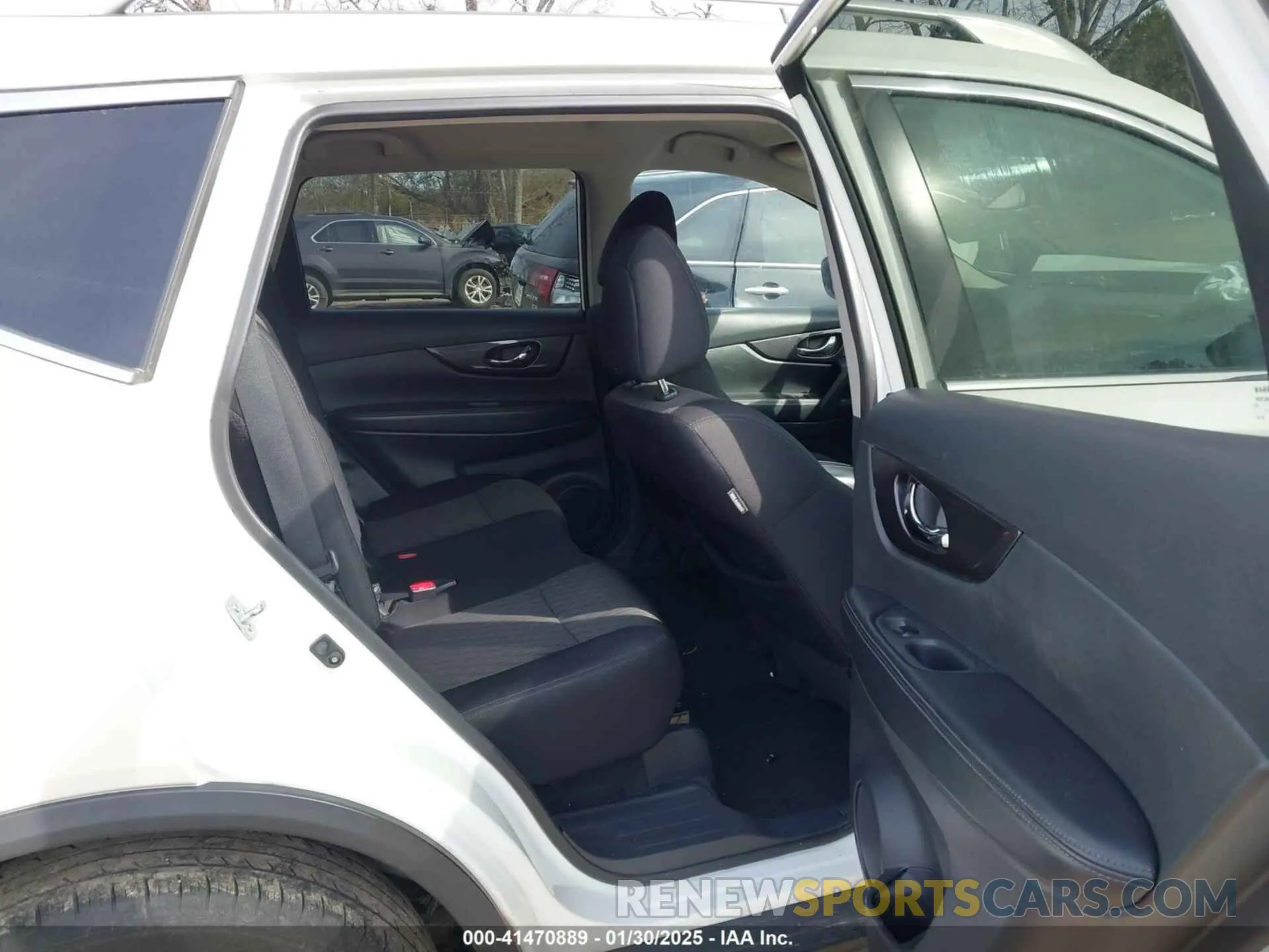 8 Фотография поврежденного автомобиля 5N1AT2MV1KC737170 NISSAN ROGUE 2019