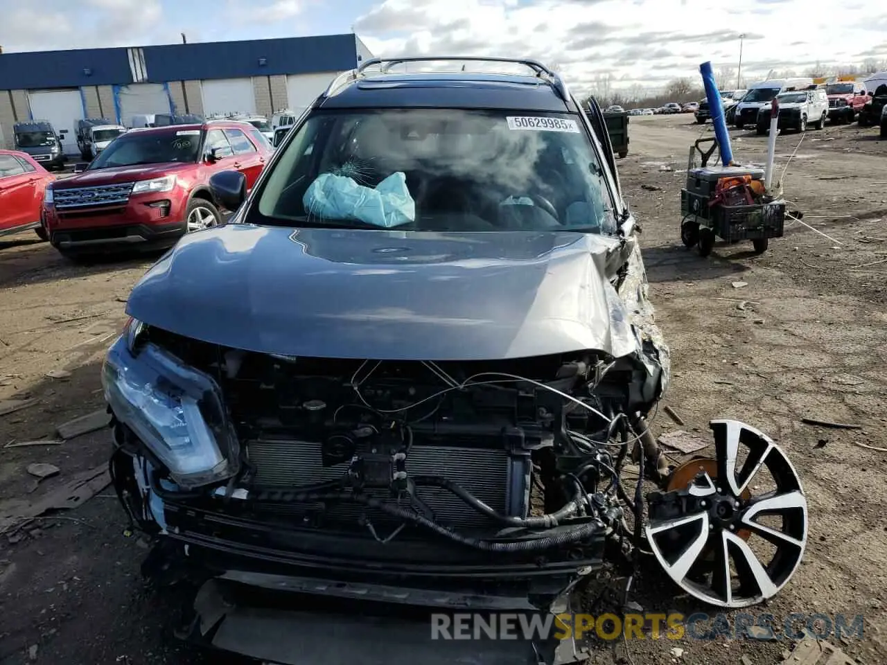 5 Photograph of a damaged car 5N1AT2MV1KC789365 NISSAN ROGUE 2019