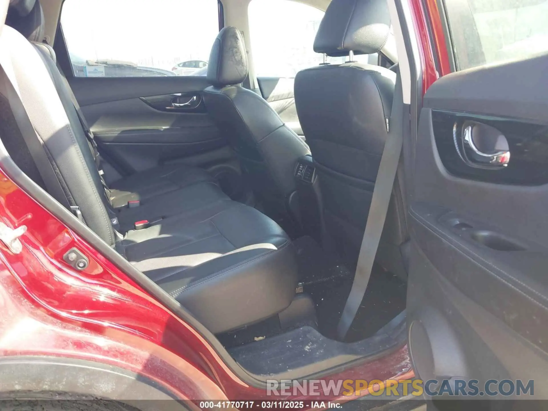 8 Фотография поврежденного автомобиля 5N1AT2MV2KC707756 NISSAN ROGUE 2019