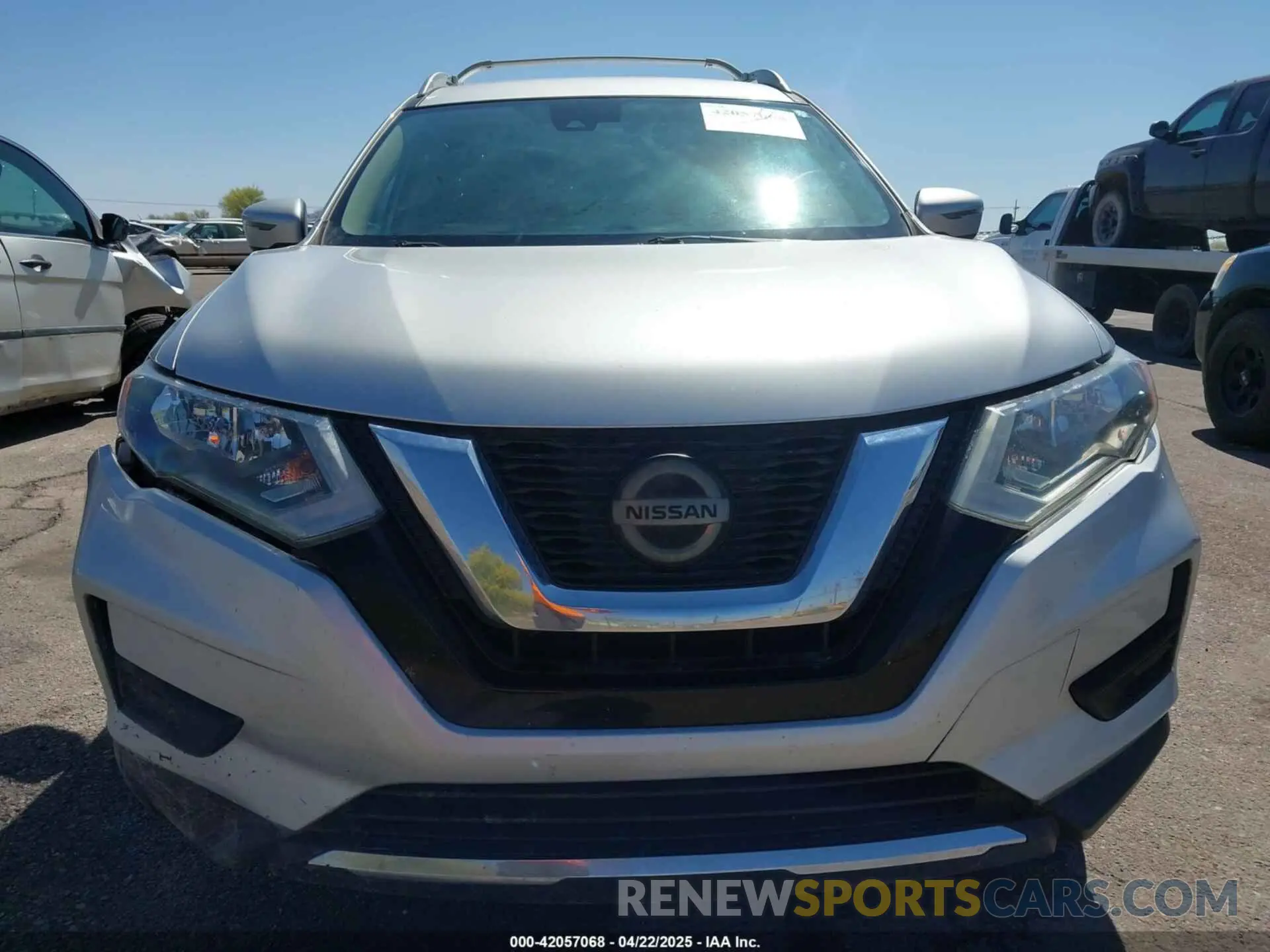 13 Photograph of a damaged car 5N1AT2MV2KC734049 NISSAN ROGUE 2019
