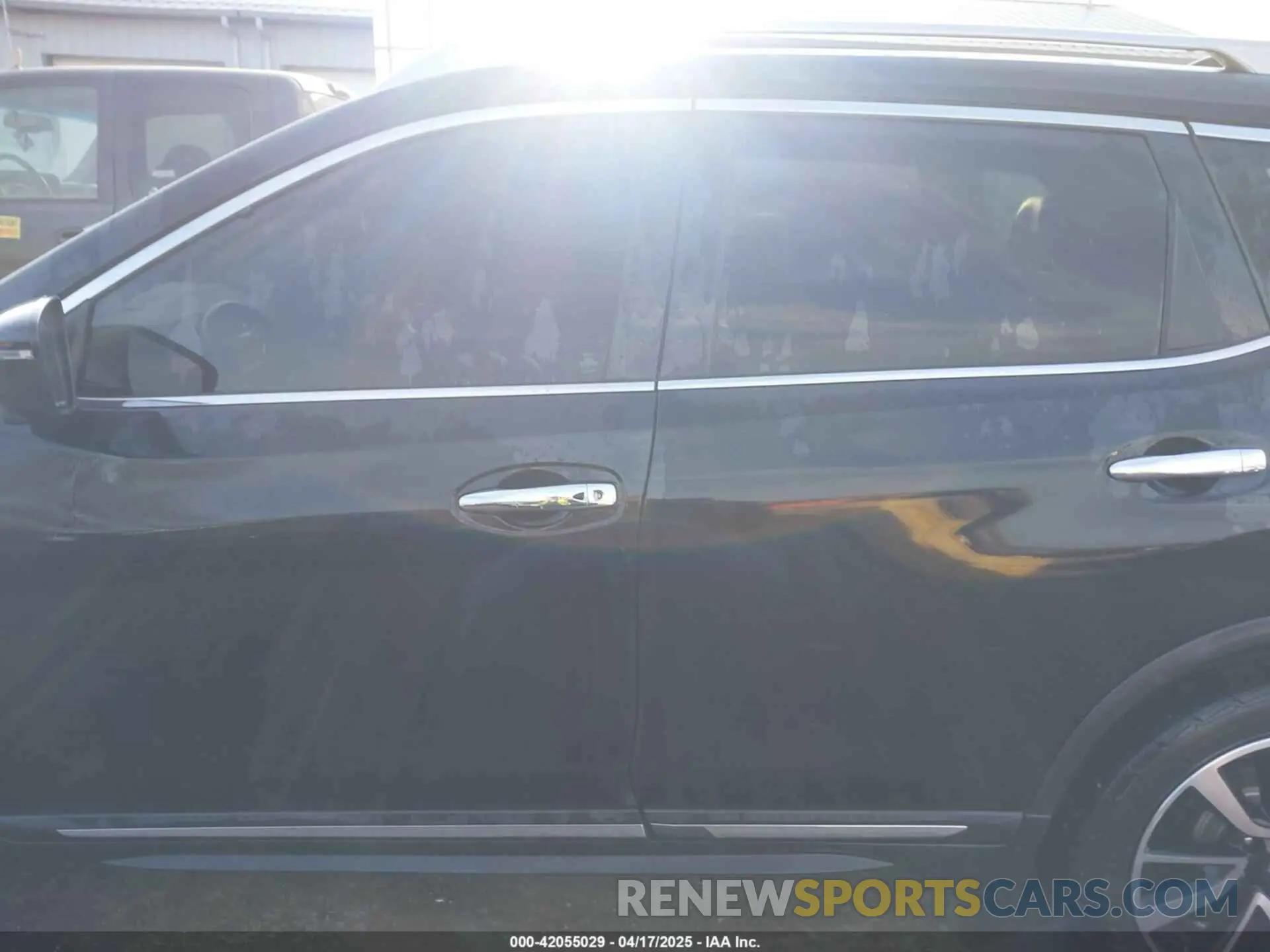 15 Photograph of a damaged car 5N1AT2MV2KC745312 NISSAN ROGUE 2019