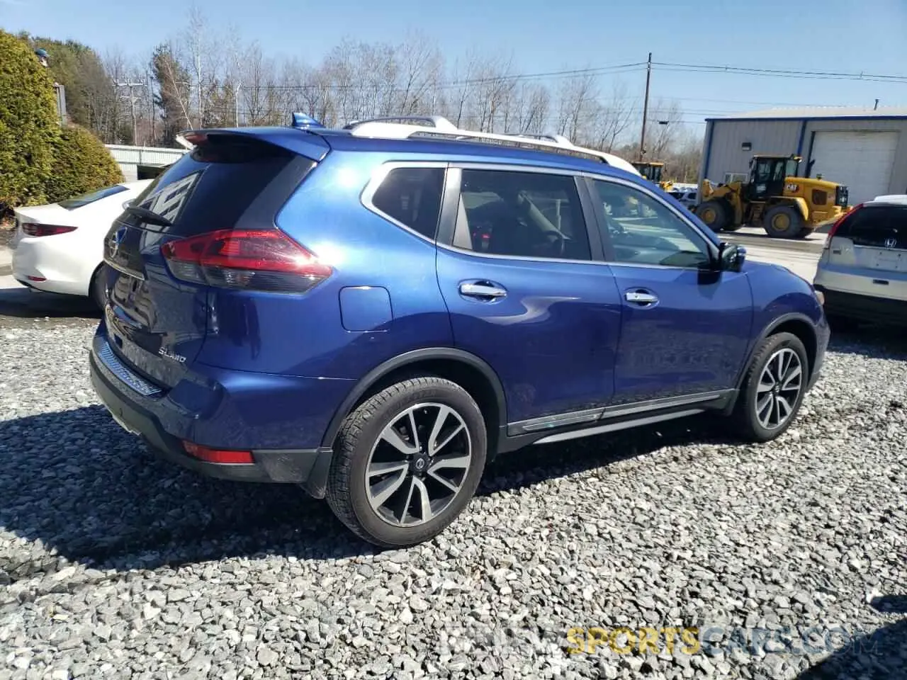 3 Photograph of a damaged car 5N1AT2MV2KC813740 NISSAN ROGUE 2019