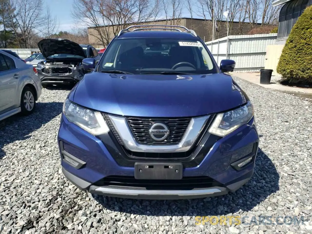 5 Photograph of a damaged car 5N1AT2MV2KC813740 NISSAN ROGUE 2019