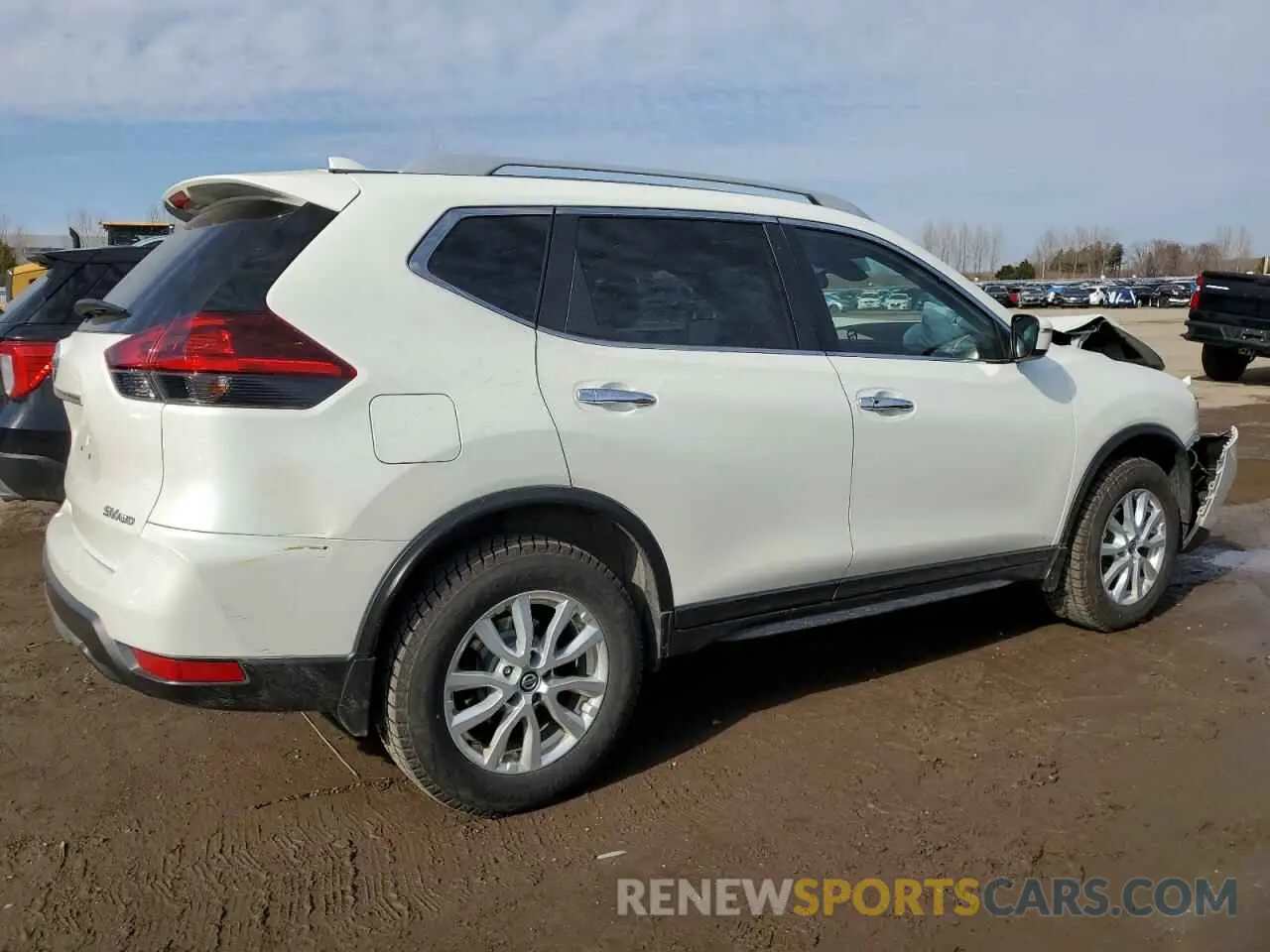 3 Photograph of a damaged car 5N1AT2MV3KC723996 NISSAN ROGUE 2019