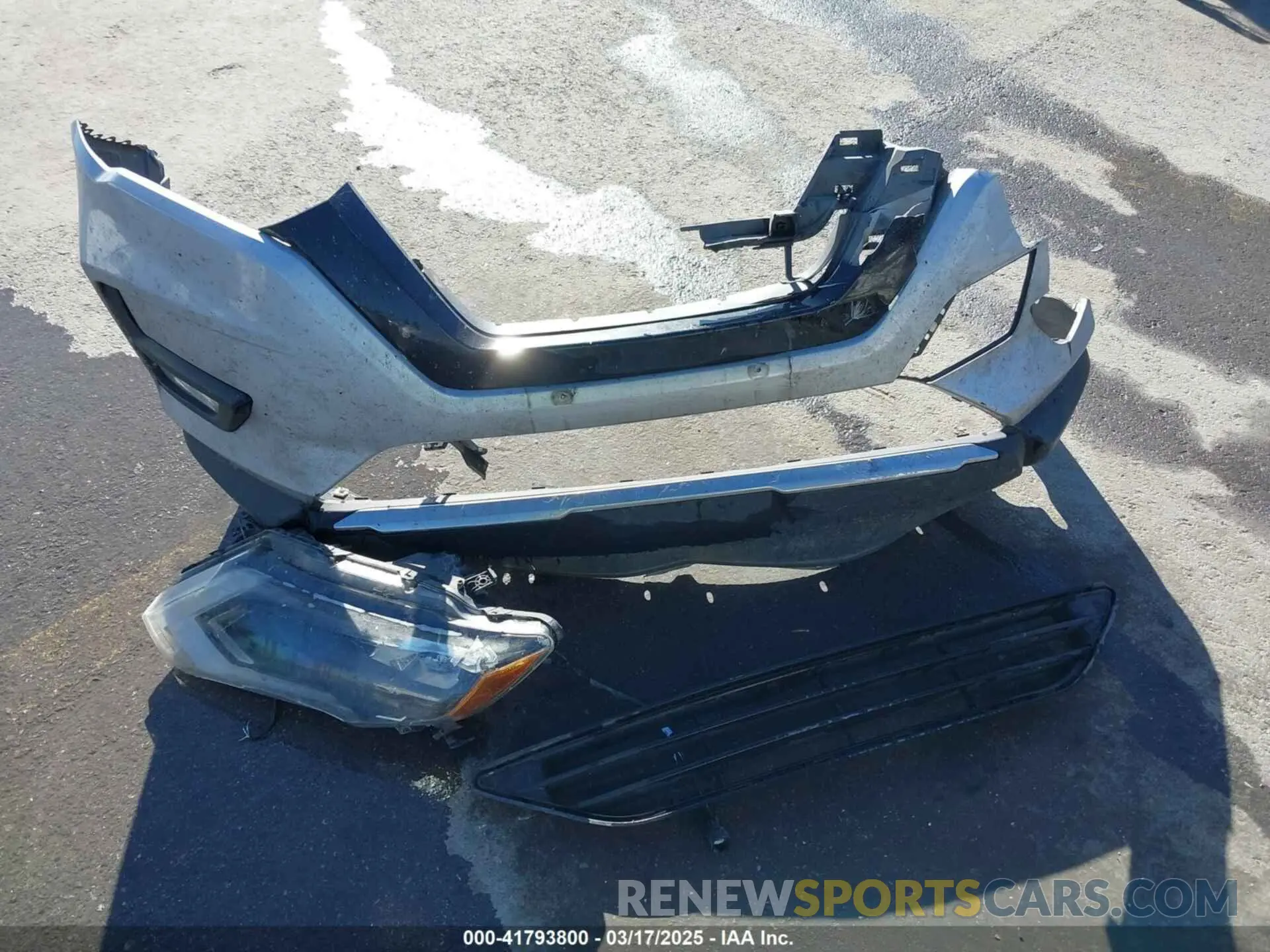 12 Photograph of a damaged car 5N1AT2MV3KC744377 NISSAN ROGUE 2019