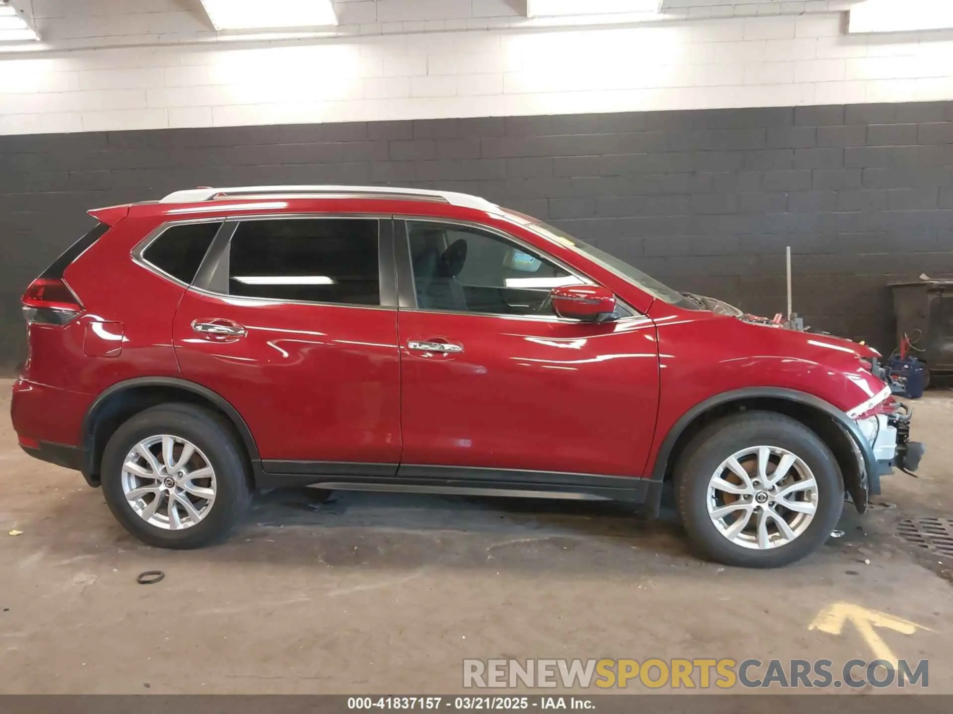 14 Photograph of a damaged car 5N1AT2MV3KC746016 NISSAN ROGUE 2019