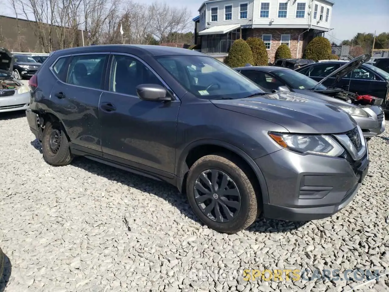 4 Photograph of a damaged car 5N1AT2MV3KC794650 NISSAN ROGUE 2019