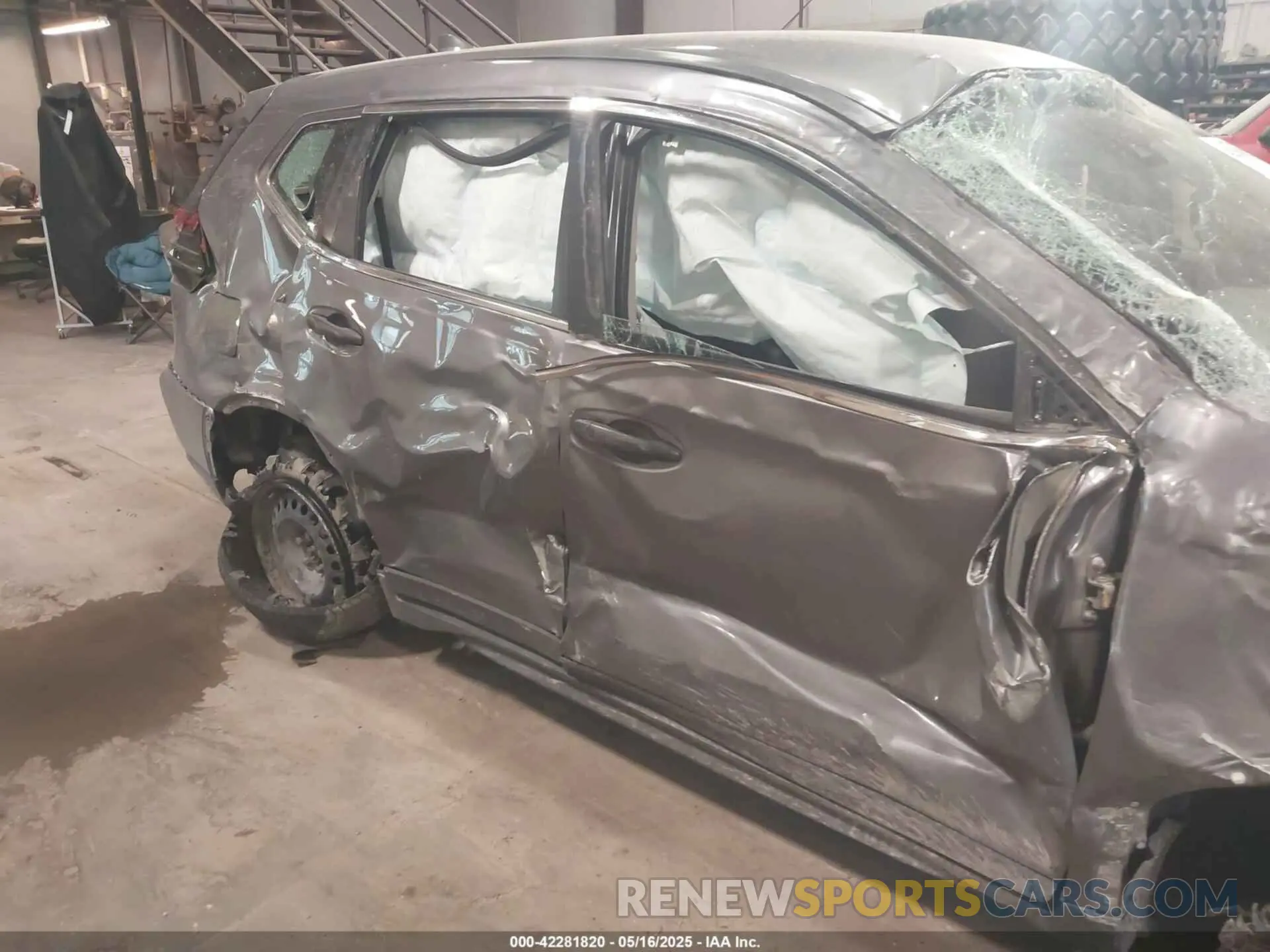19 Photograph of a damaged car 5N1AT2MV3KC797371 NISSAN ROGUE 2019