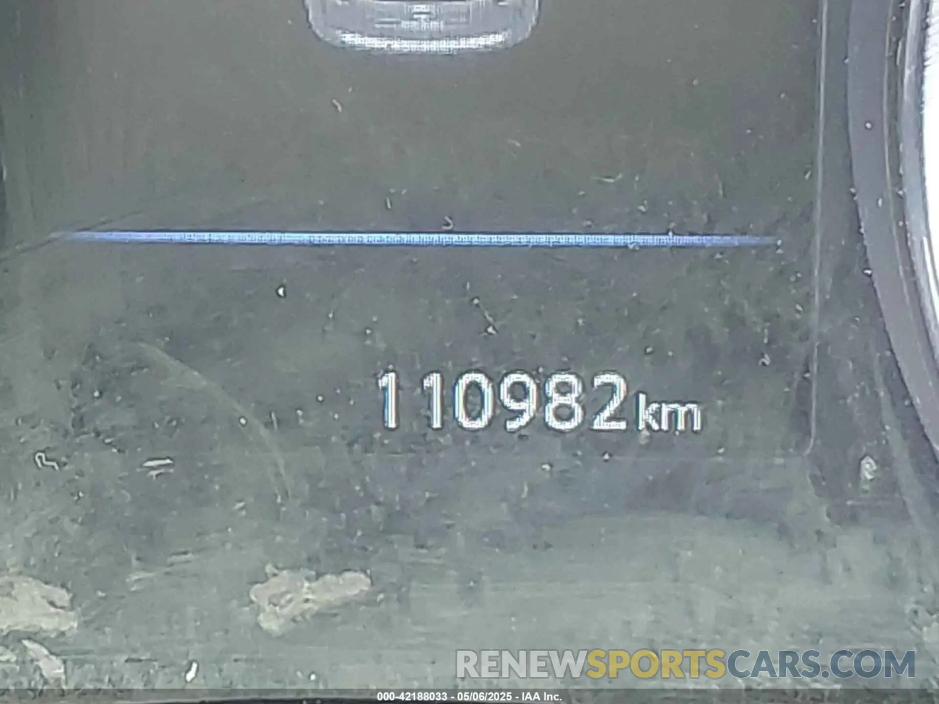 16 Photograph of a damaged car 5N1AT2MV3KC805467 NISSAN ROGUE 2019