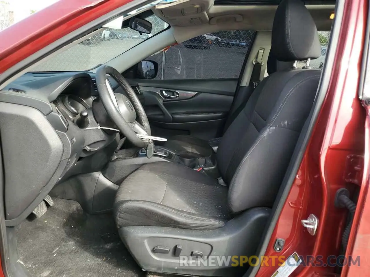 7 Photograph of a damaged car 5N1AT2MV3KC811432 NISSAN ROGUE 2019