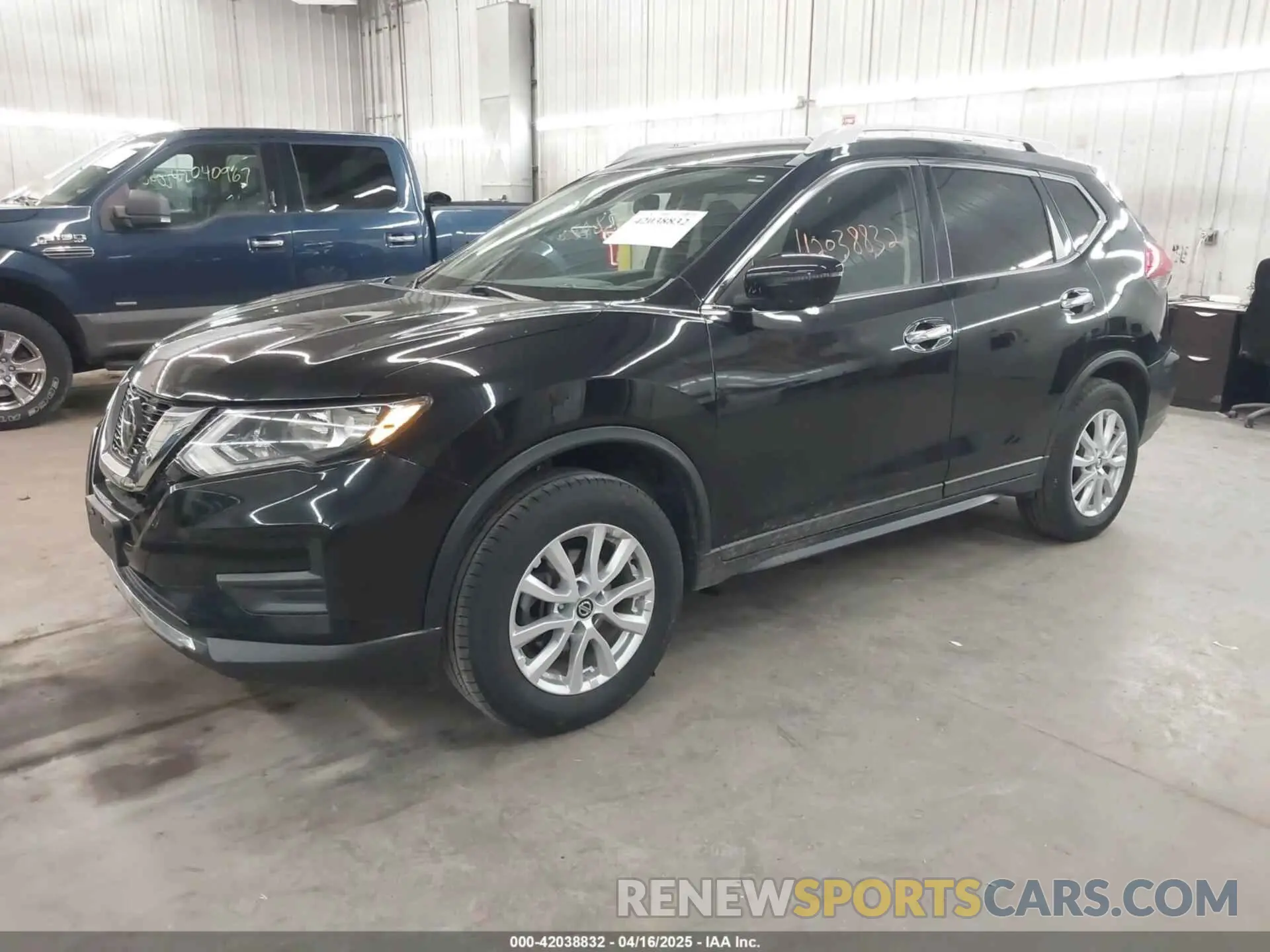 2 Photograph of a damaged car 5N1AT2MV3KC817862 NISSAN ROGUE 2019