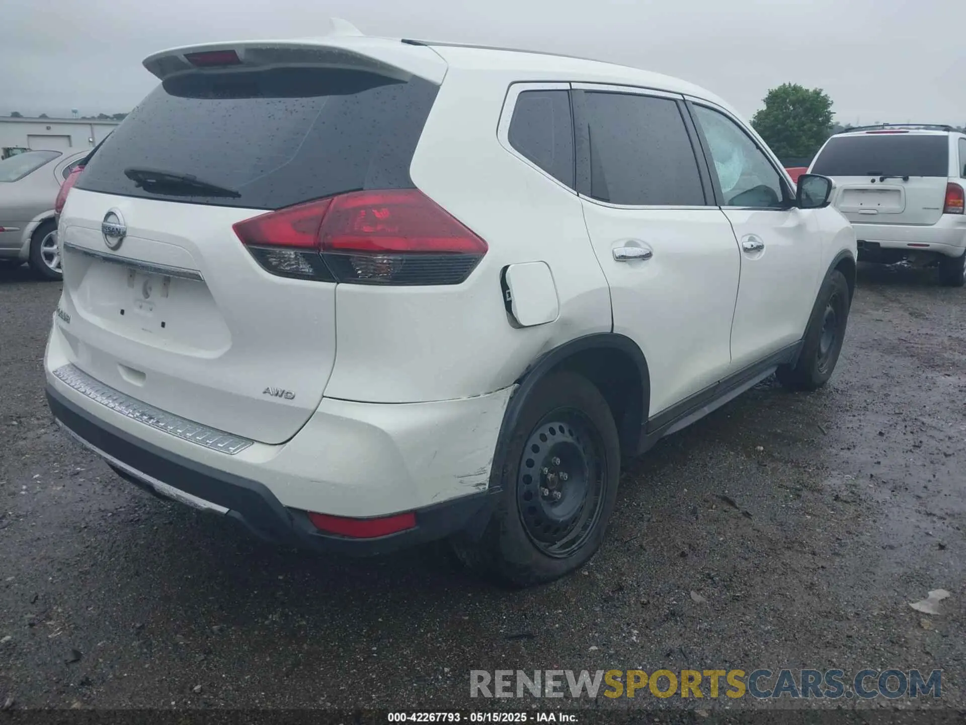 6 Photograph of a damaged car 5N1AT2MV3KC831907 NISSAN ROGUE 2019