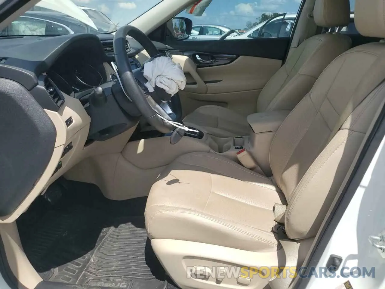 7 Photograph of a damaged car 5N1AT2MV4KC766162 NISSAN ROGUE 2019