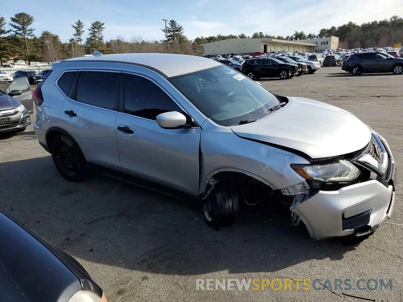 4 Фотография поврежденного автомобиля 5N1AT2MV4KC782832 NISSAN ROGUE 2019