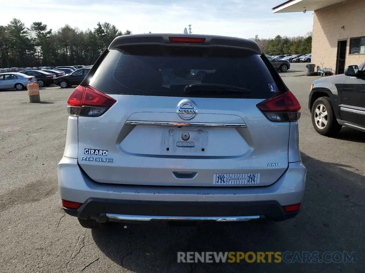 6 Фотография поврежденного автомобиля 5N1AT2MV4KC782832 NISSAN ROGUE 2019