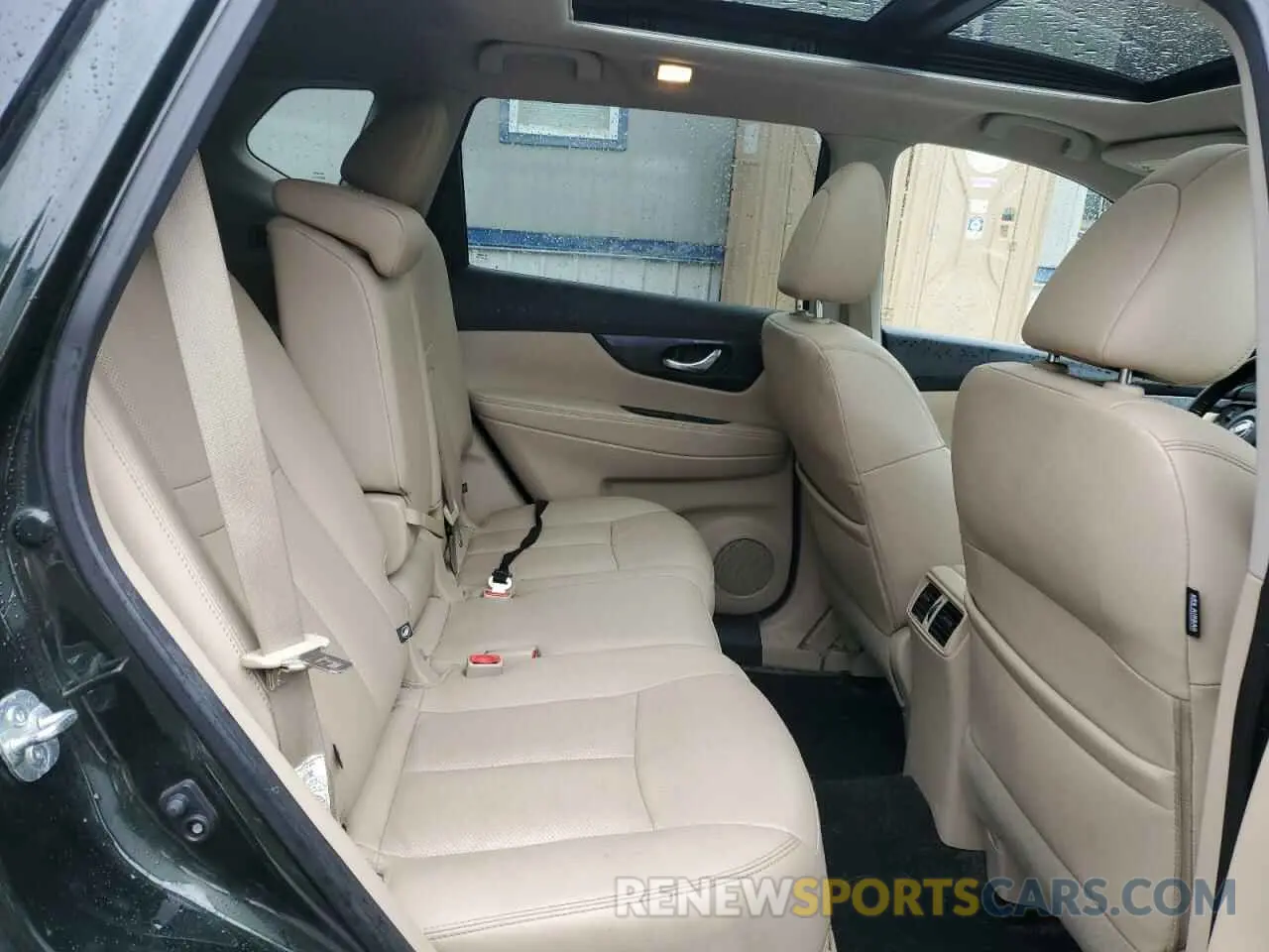 11 Photograph of a damaged car 5N1AT2MV4KC812380 NISSAN ROGUE 2019