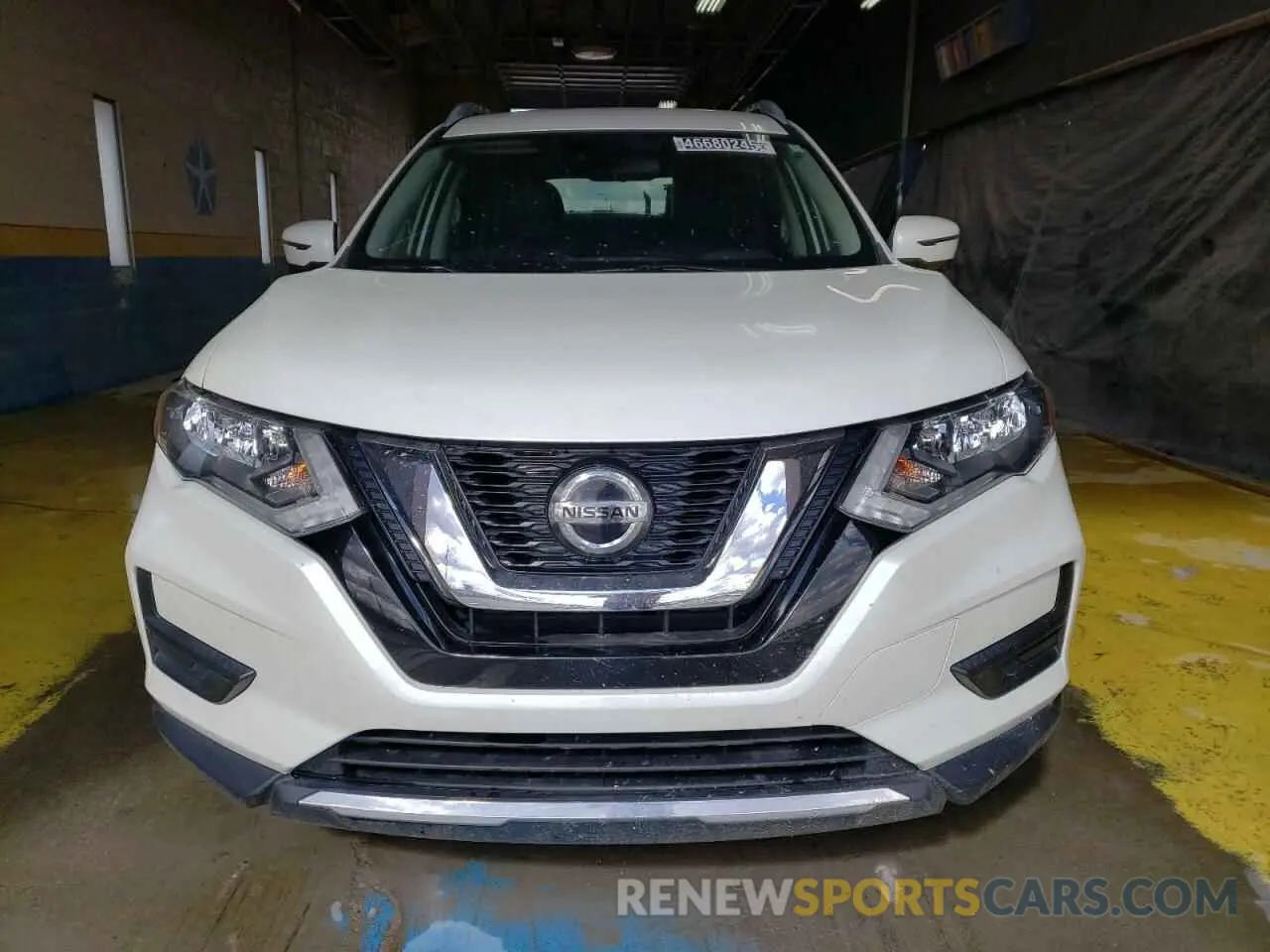 5 Photograph of a damaged car 5N1AT2MV4KC824139 NISSAN ROGUE 2019