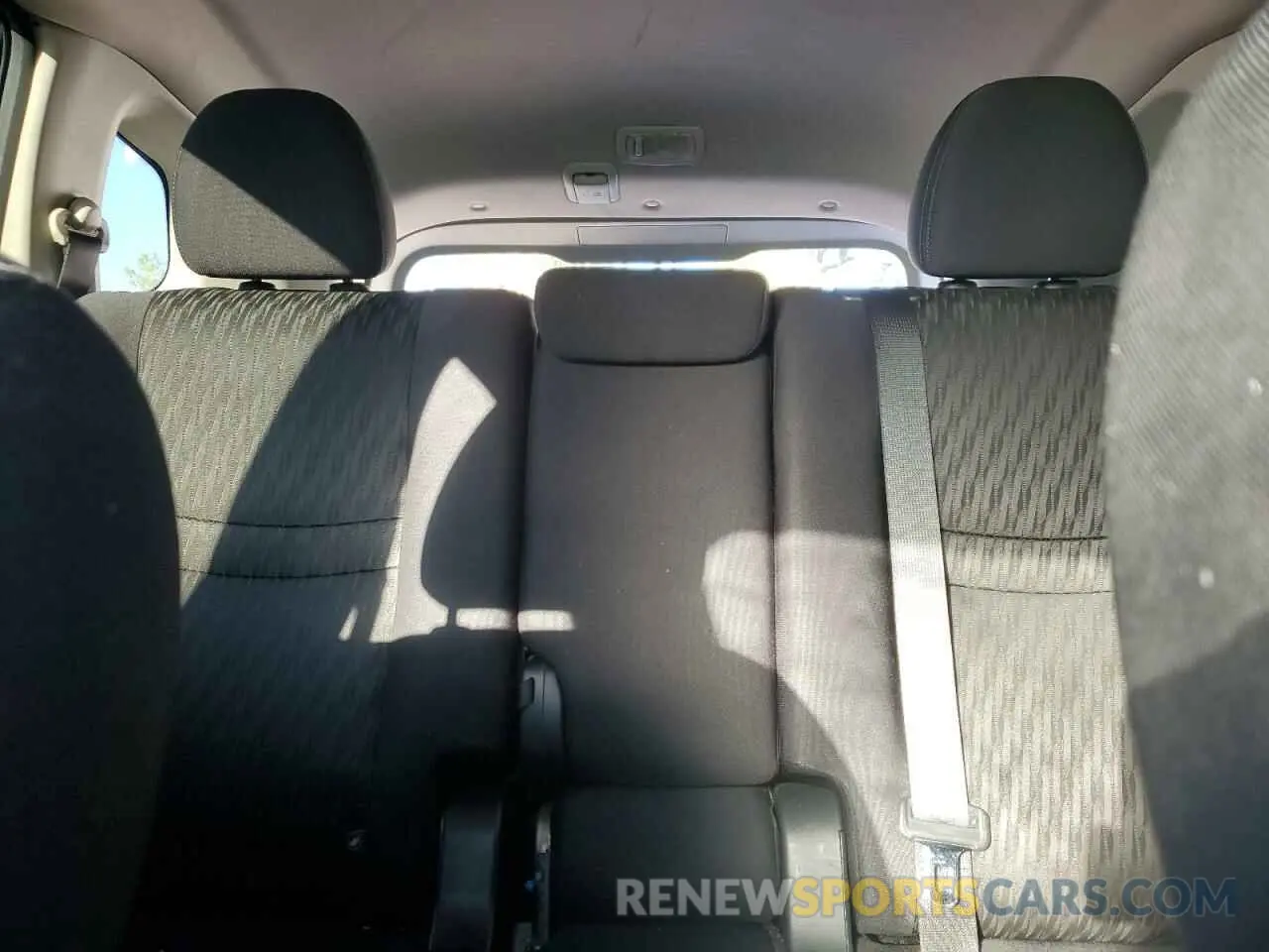 10 Photograph of a damaged car 5N1AT2MV5KC812291 NISSAN ROGUE 2019