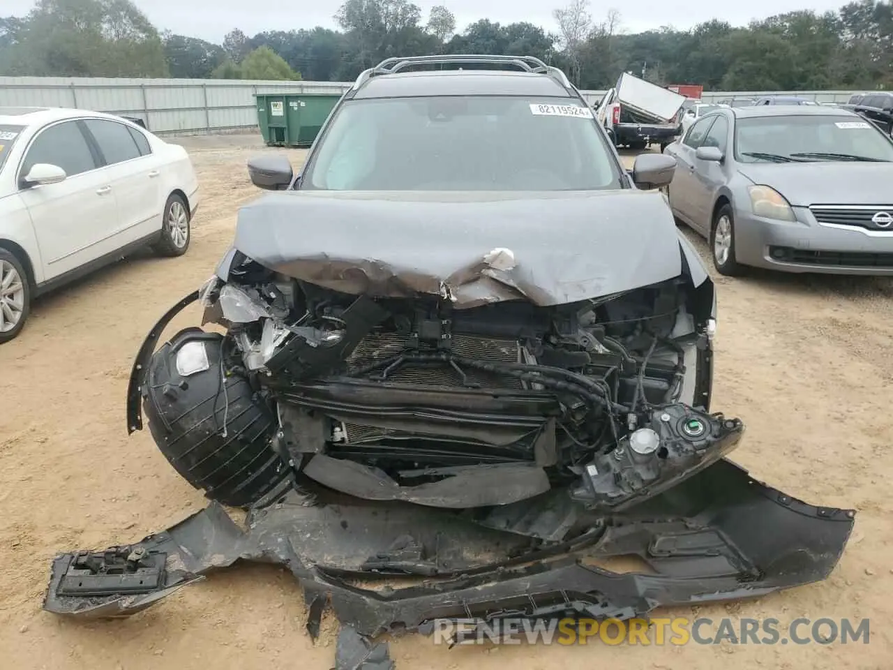 5 Photograph of a damaged car 5N1AT2MV6KC722793 NISSAN ROGUE 2019