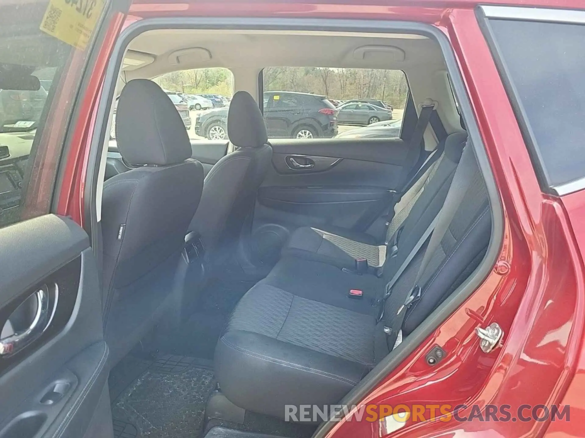 33 Фотография поврежденного автомобиля 5N1AT2MV7KC719613 NISSAN ROGUE 2019