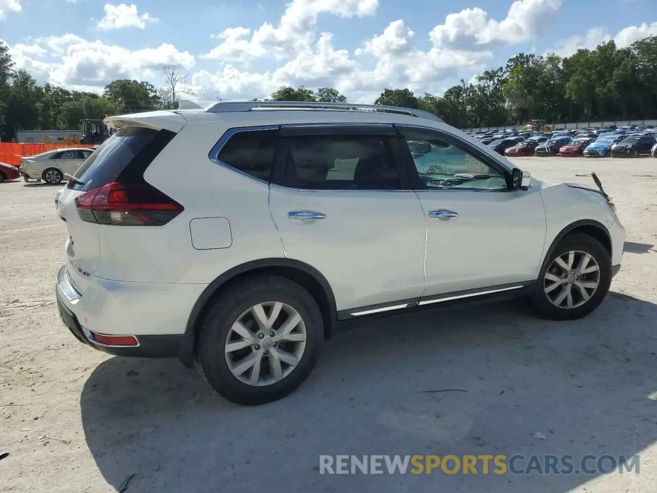 3 Photograph of a damaged car 5N1AT2MV7KC722687 NISSAN ROGUE 2019