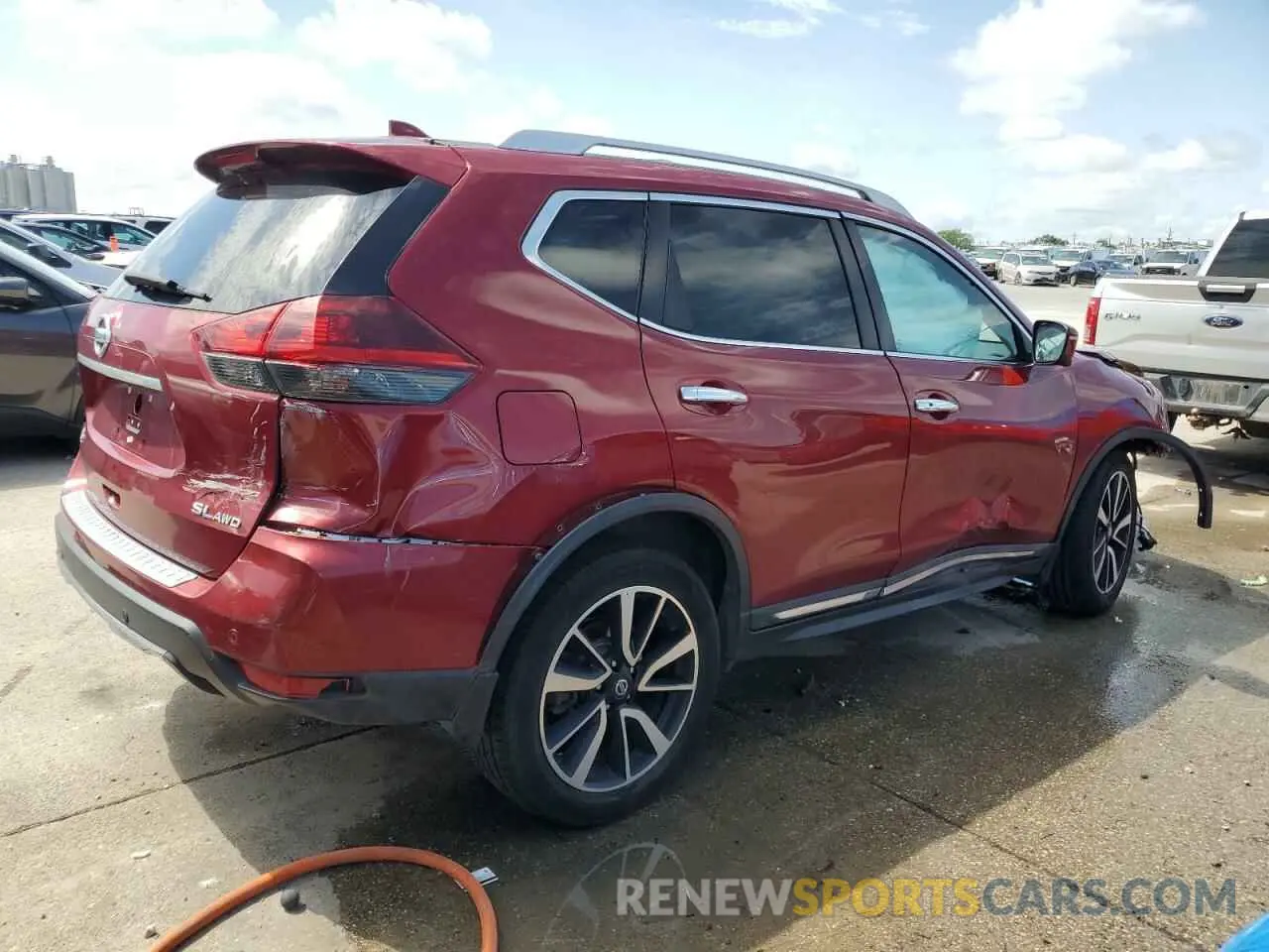 3 Photograph of a damaged car 5N1AT2MV7KC756628 NISSAN ROGUE 2019
