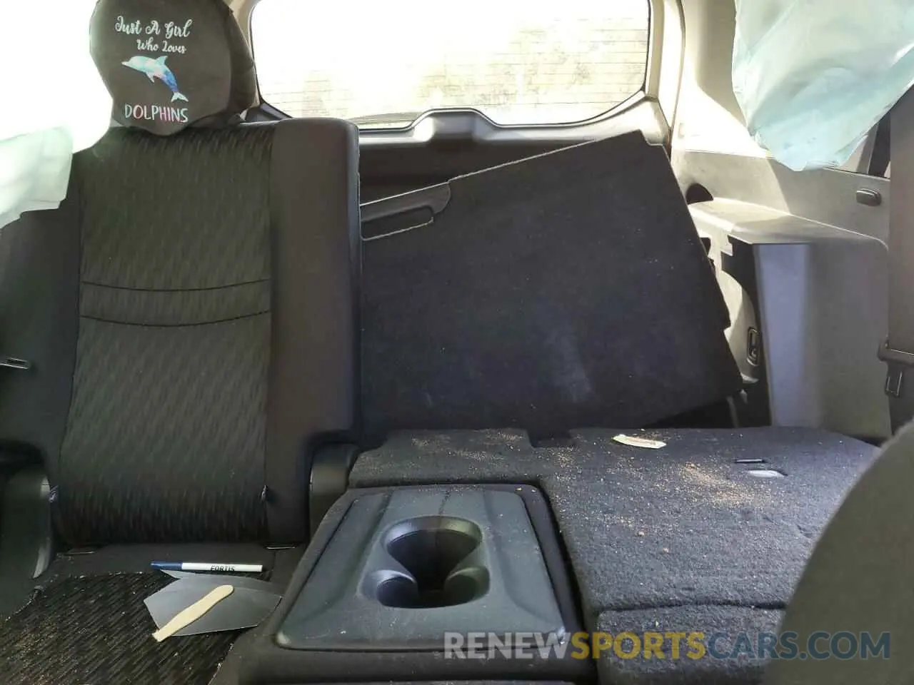 10 Photograph of a damaged car 5N1AT2MV7KC760419 NISSAN ROGUE 2019
