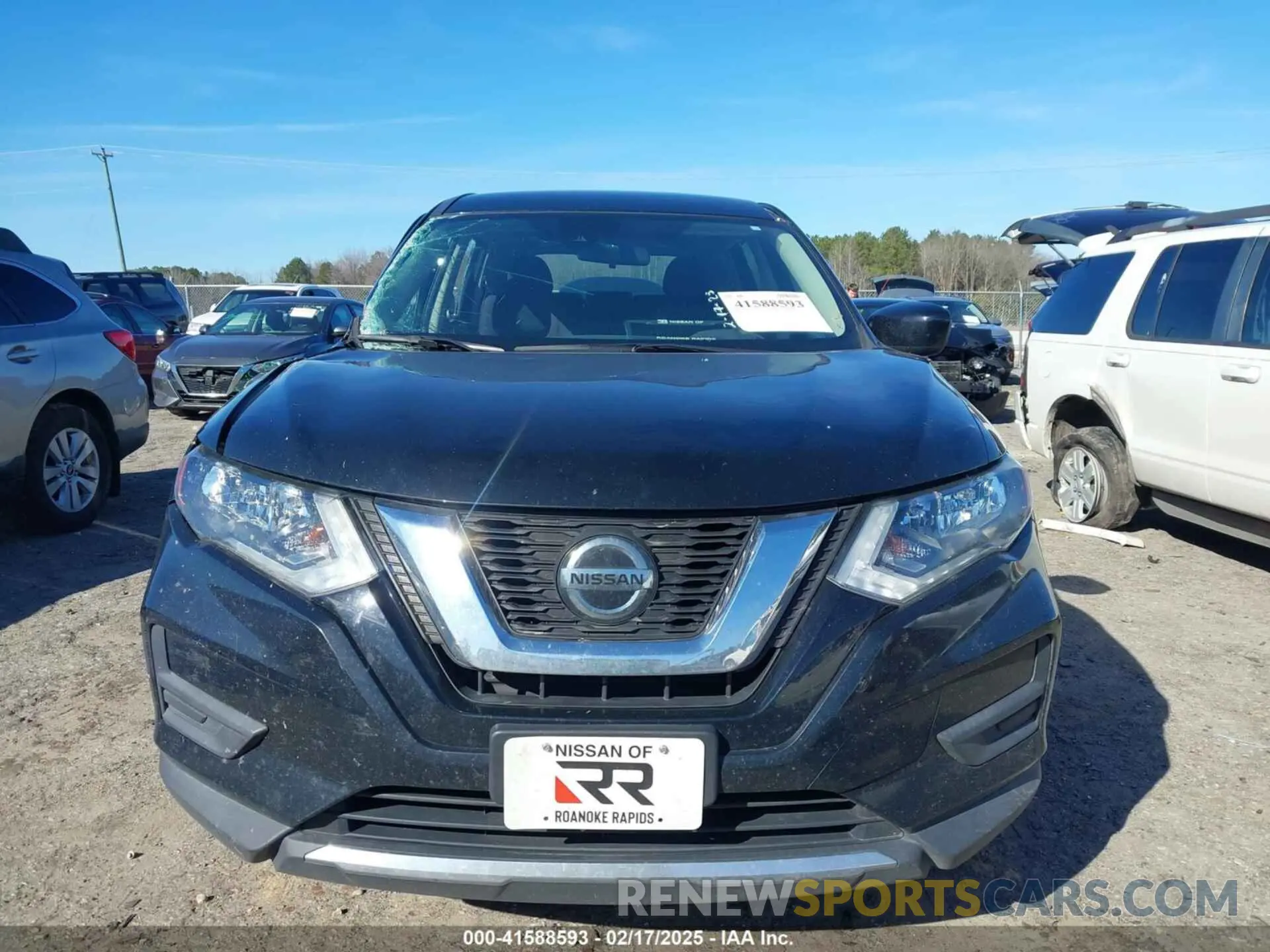 11 Photograph of a damaged car 5N1AT2MV7KC800997 NISSAN ROGUE 2019