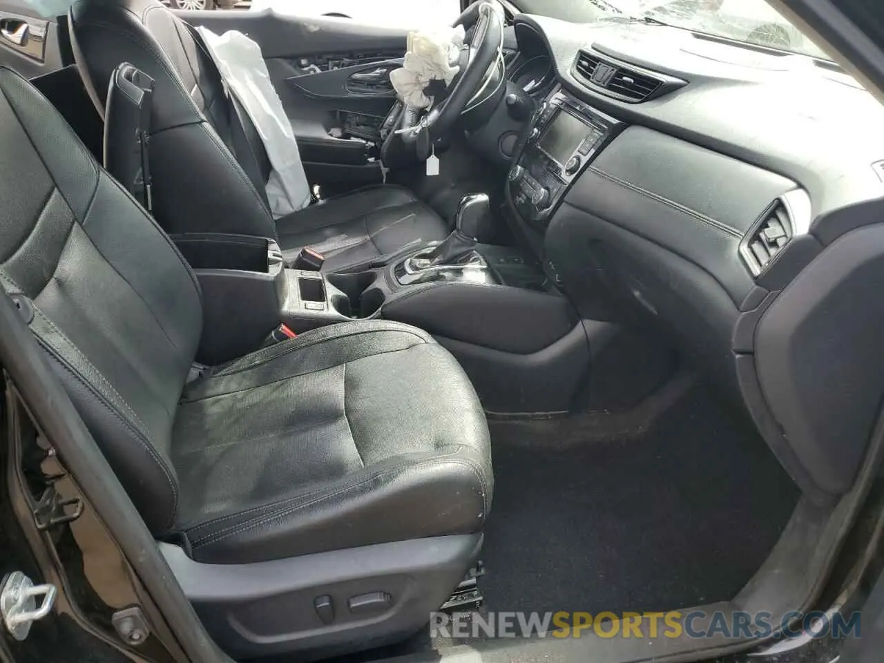 7 Photograph of a damaged car 5N1AT2MV7KC820067 NISSAN ROGUE 2019