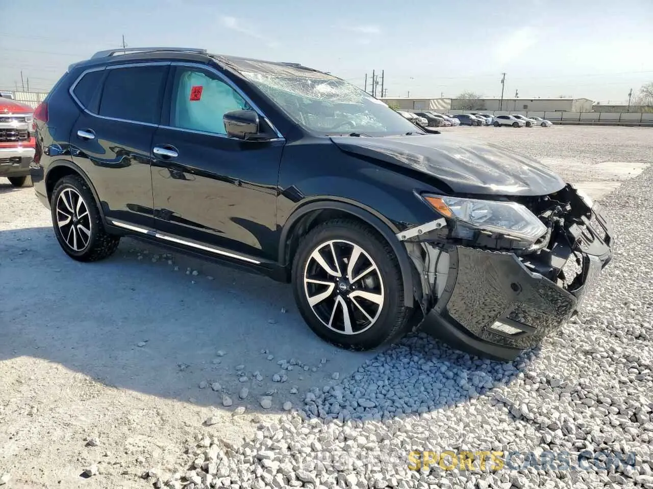 4 Photograph of a damaged car 5N1AT2MV7KC832736 NISSAN ROGUE 2019