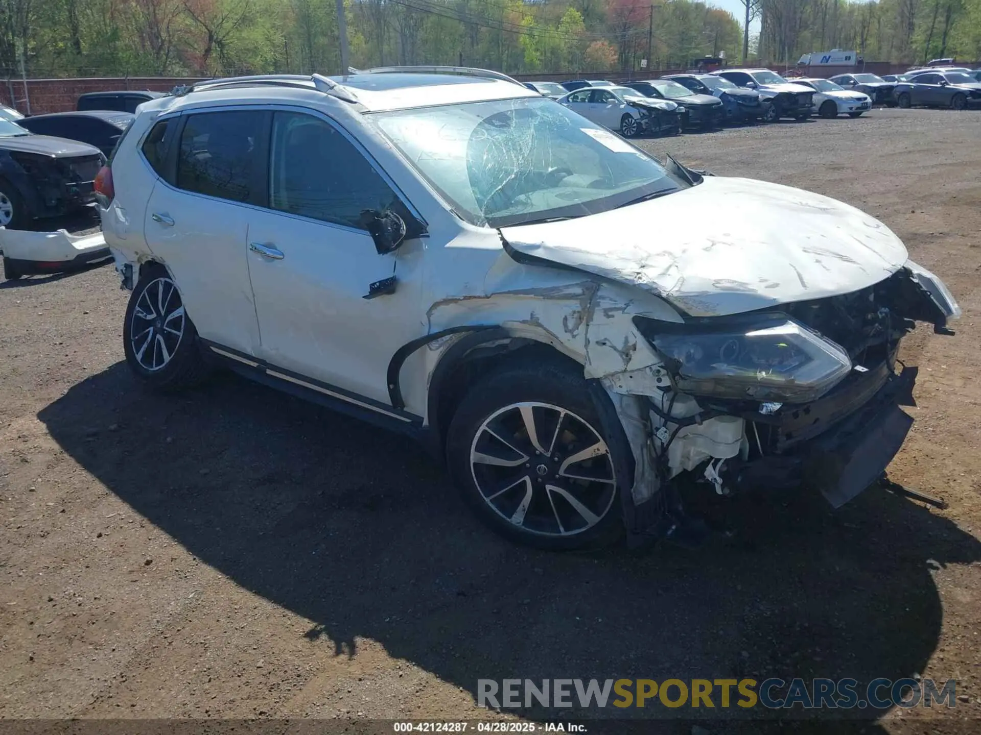 1 Photograph of a damaged car 5N1AT2MV8KC728532 NISSAN ROGUE 2019