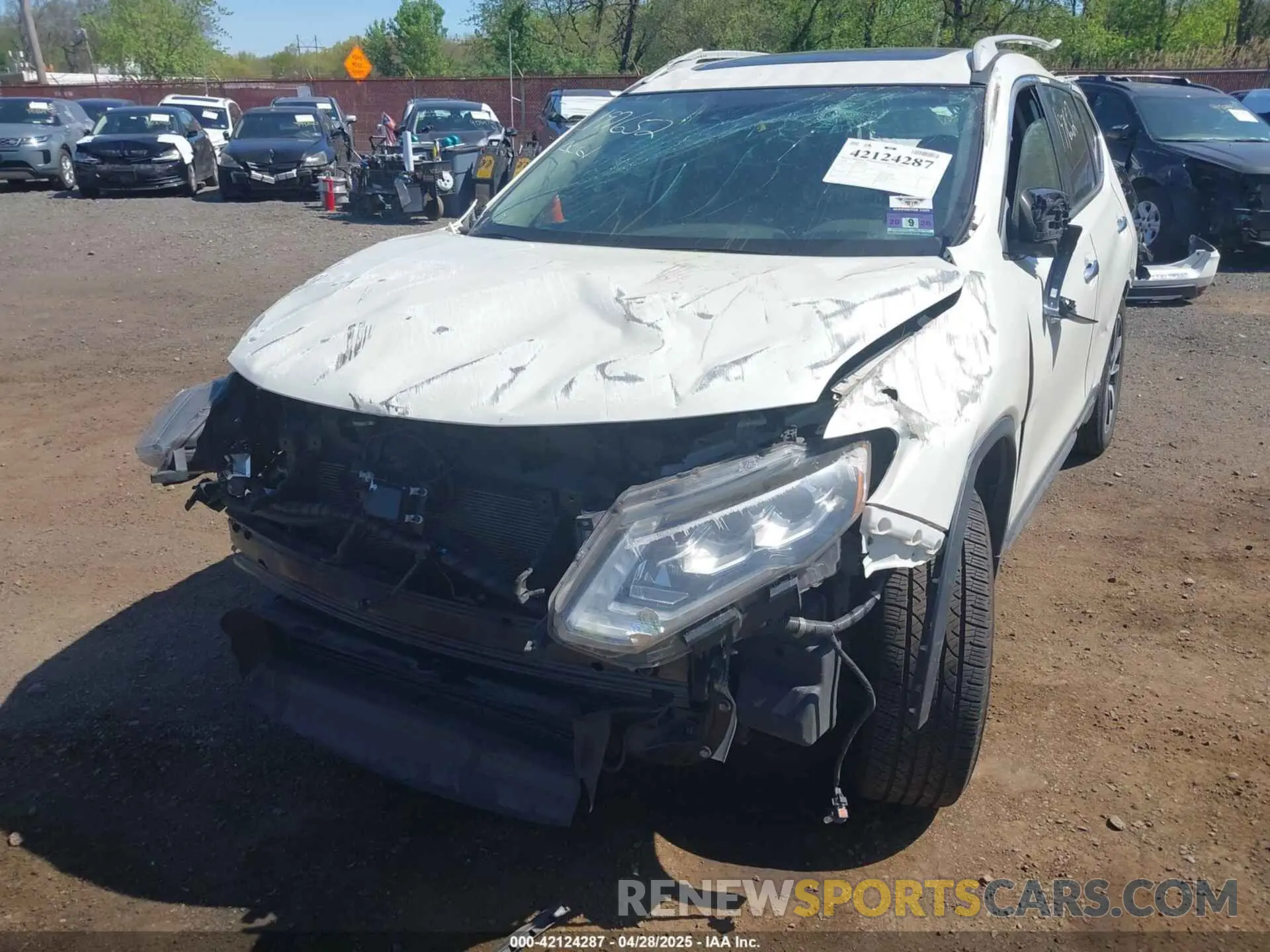 6 Photograph of a damaged car 5N1AT2MV8KC728532 NISSAN ROGUE 2019